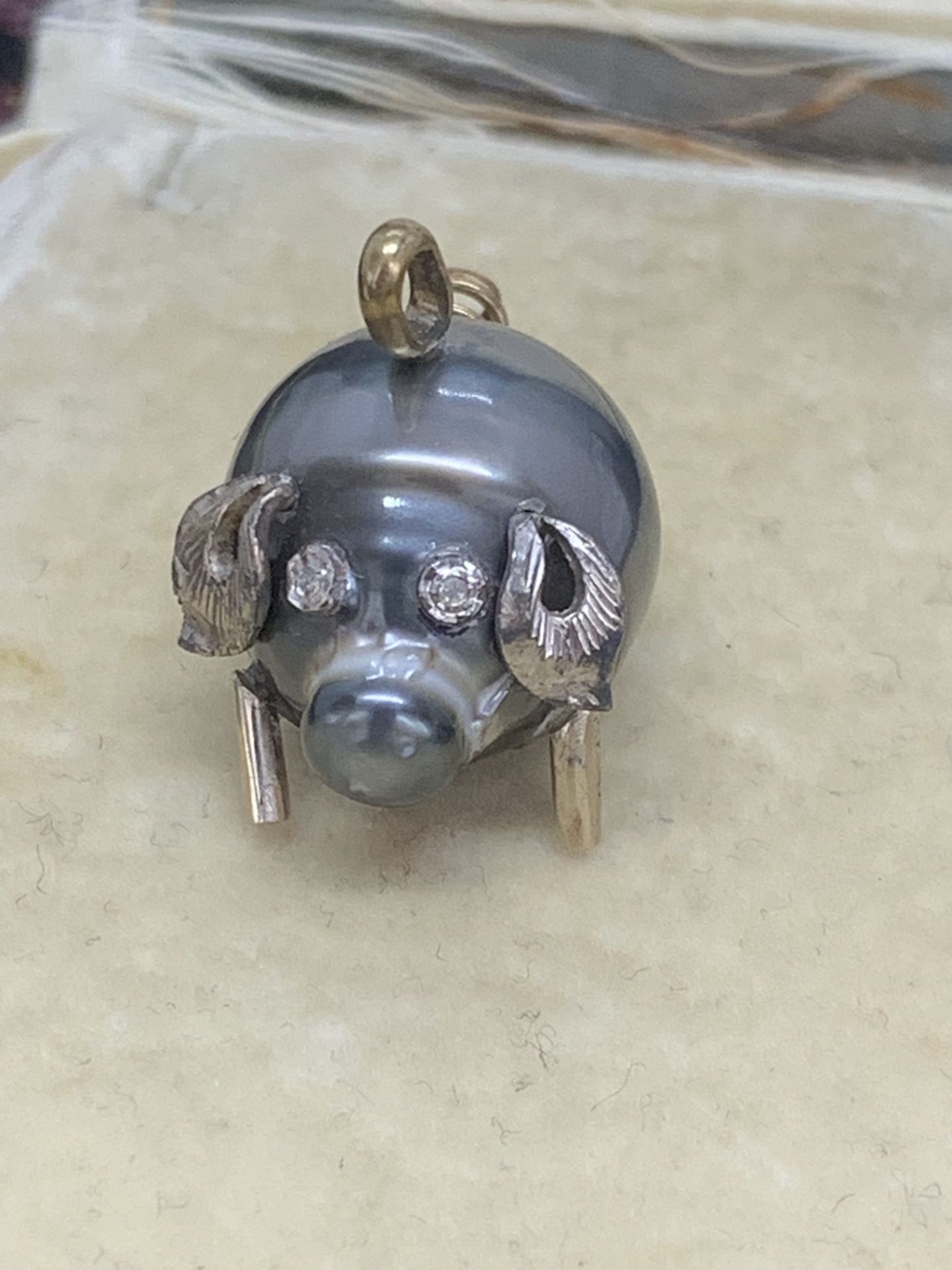 TAHITIAN PEARL, GOLD & DIAMOND PIG PENDANT - UNUSUAL - Image 2 of 5