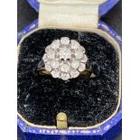 18ct GOLD DIAMOND RING