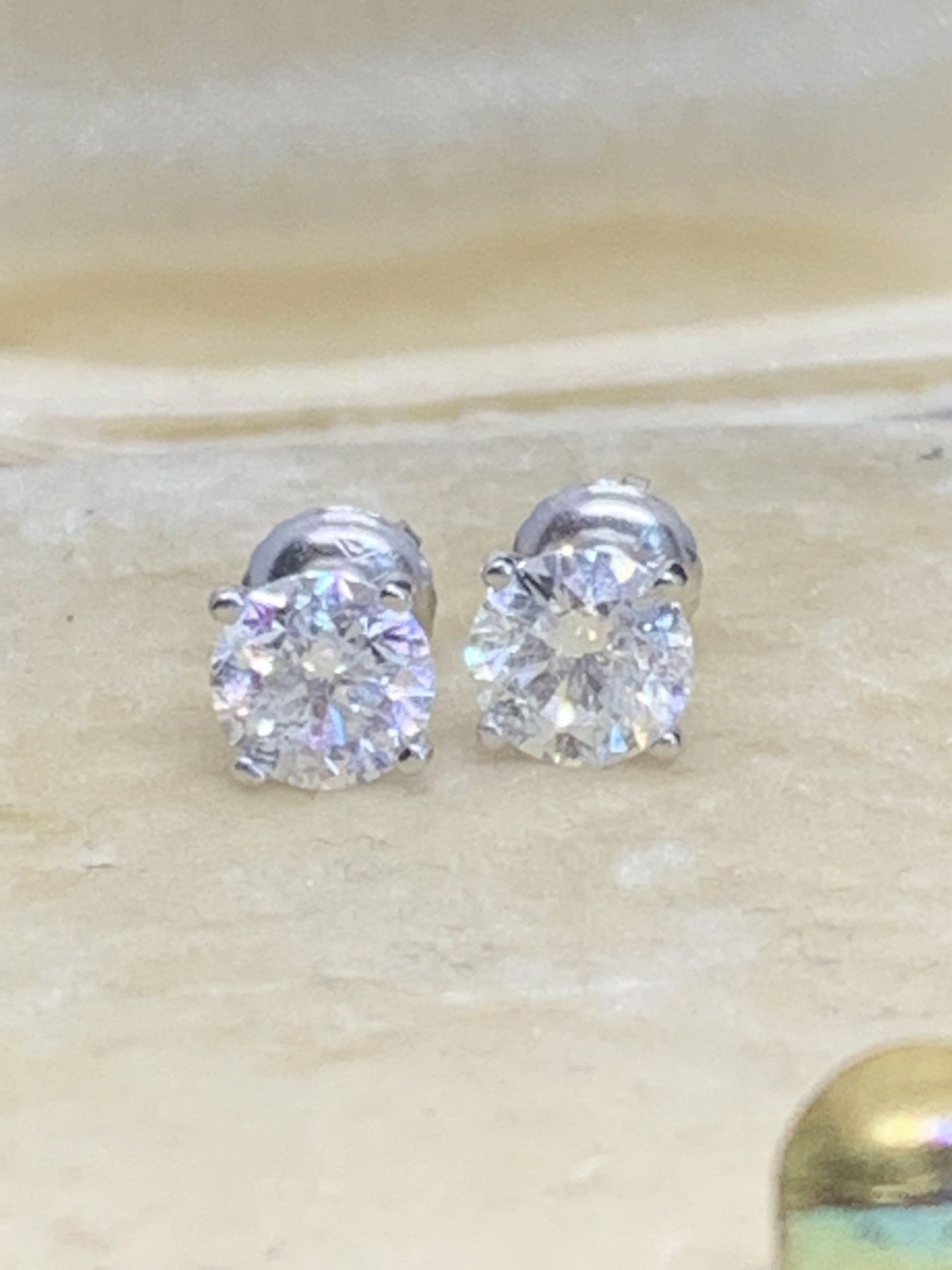 1.69ct DIAMOND SOLITAIRE EARRINGS SET IN WHITE METAL TESTED AS WHITE GOLD - SCREW BACK FOR SECURITY