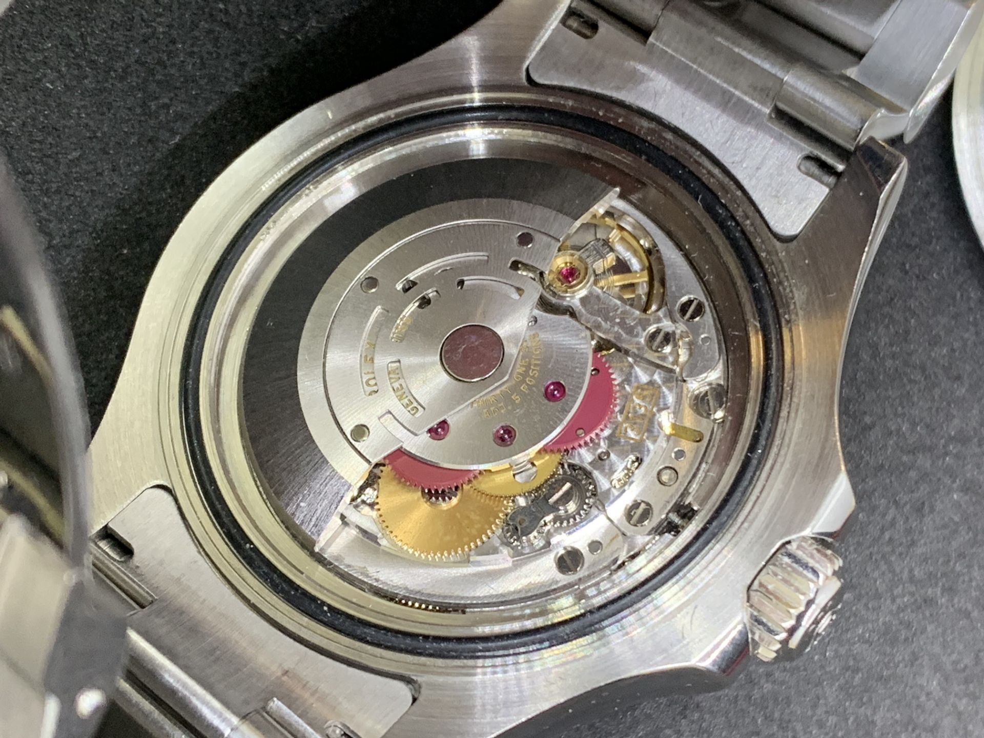 WATCH MARKED ROLEX WITH GENUINE ROLEX MOVEMENT - Image 8 of 10