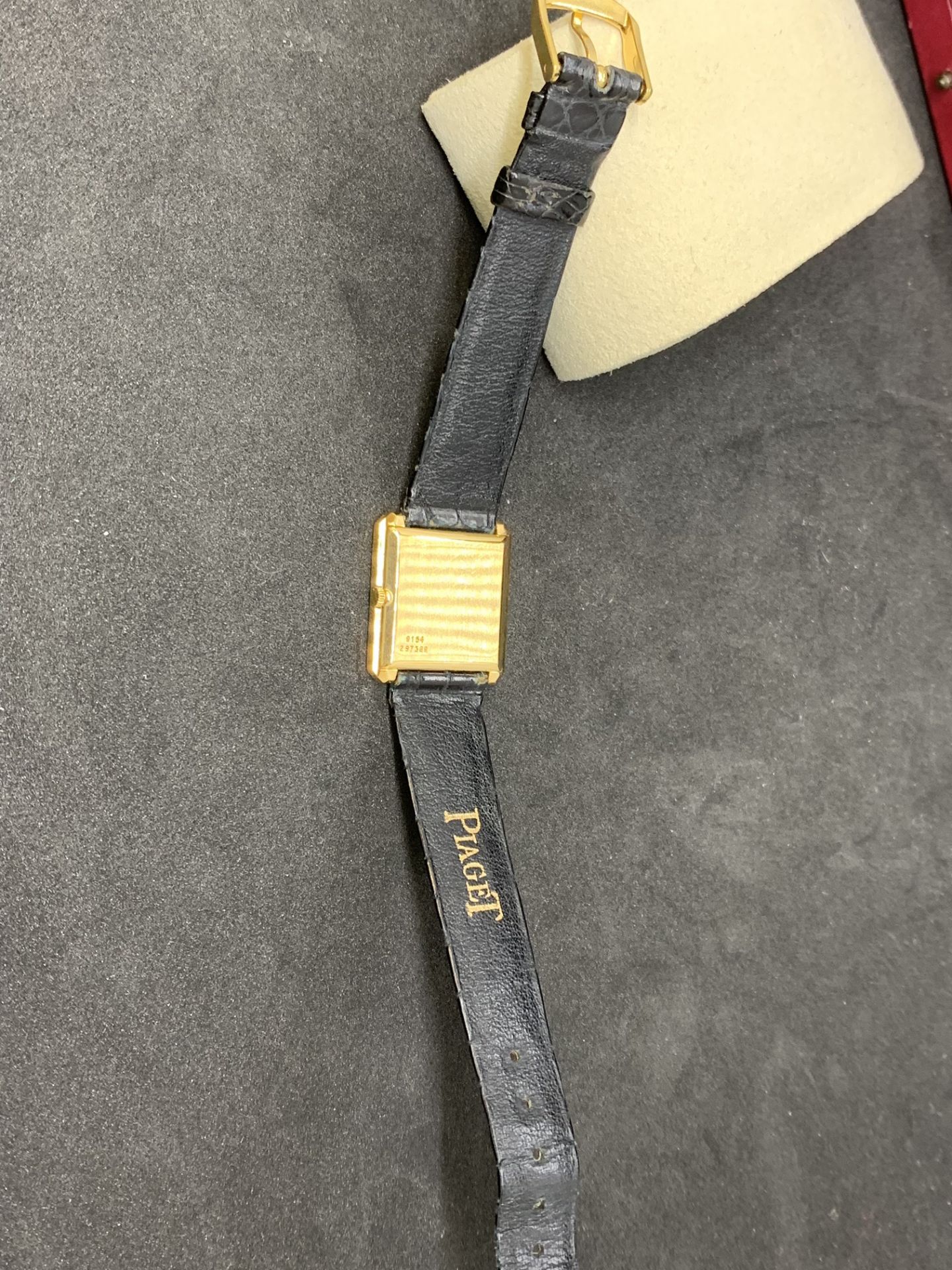 PIAGET 18ct GOLD SQUARE FACE WATCH - Image 7 of 9