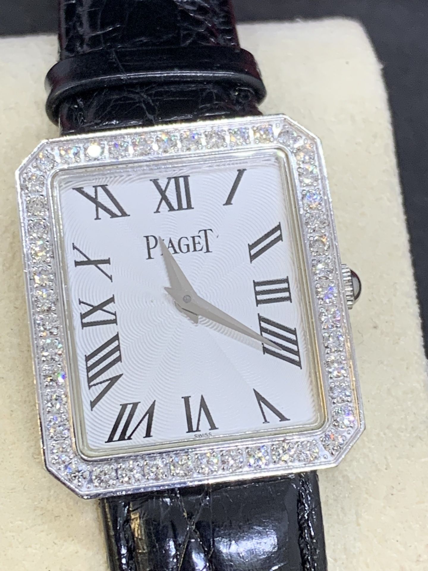 PIAGET 18ct GOLD 1.5ct DIAMOND SET WATCH