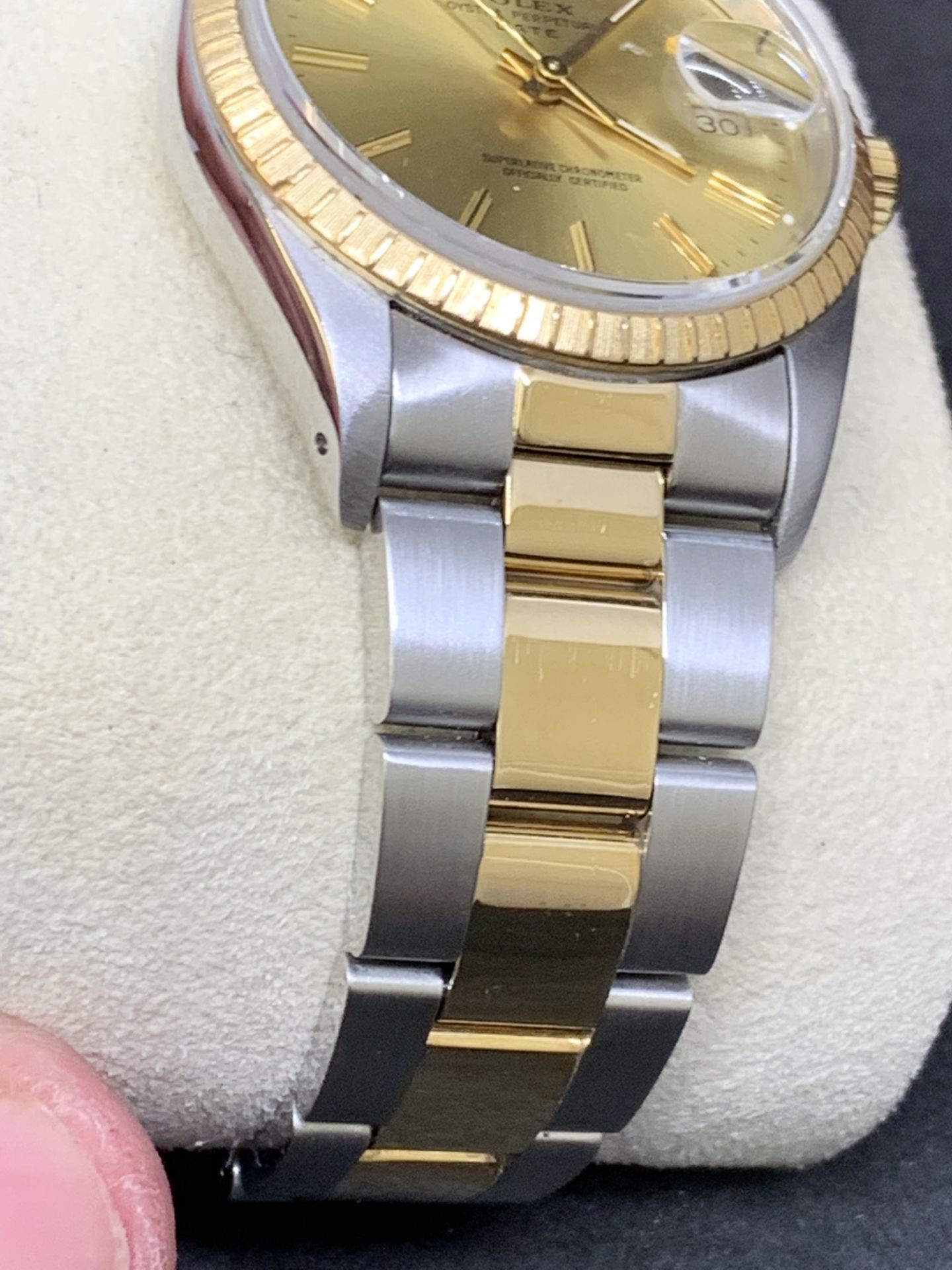 GENTS 36mm ROLEX STEEL & GOLD WATCH - OYSTER BRACELET - Image 3 of 15