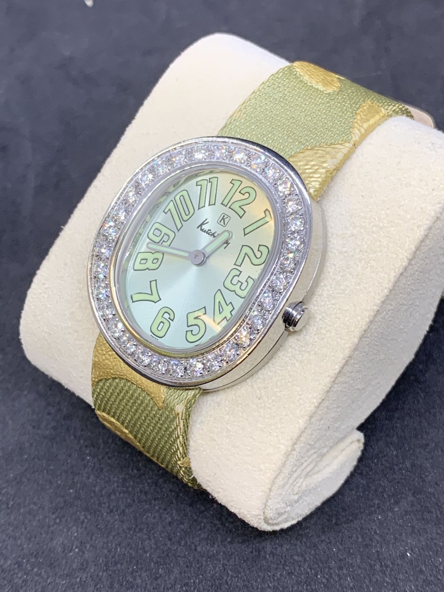 KUTCHINSKY LADIES WATCH SET WITH APPROX 3.00cts - Image 2 of 7