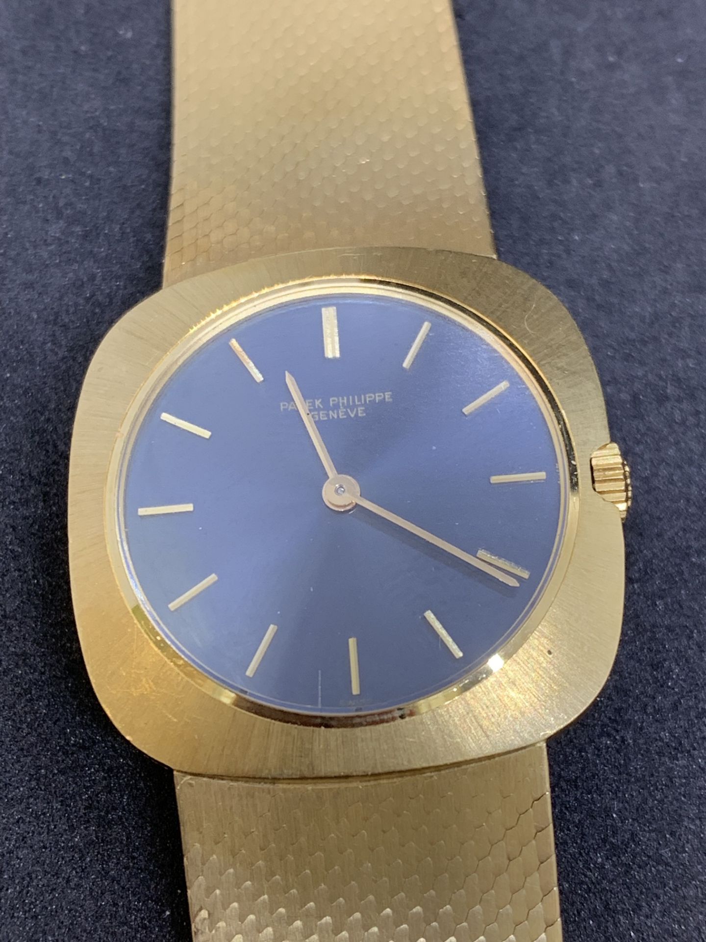 PATEK PHILIPPE 18ct GOLD WATCH