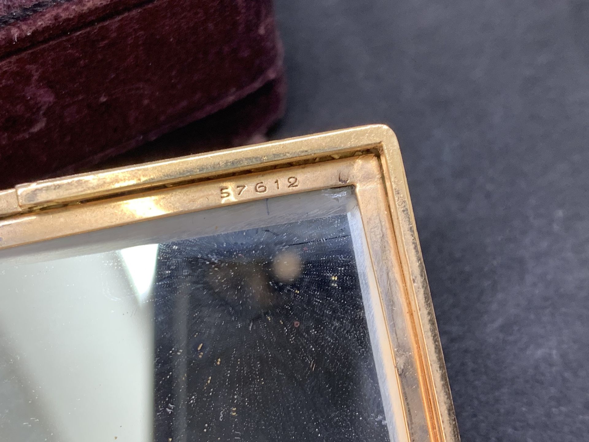 VAN CLEEF & ARPELS GOLD COMPACT SIGNED - 121 GRAMS - Image 11 of 11