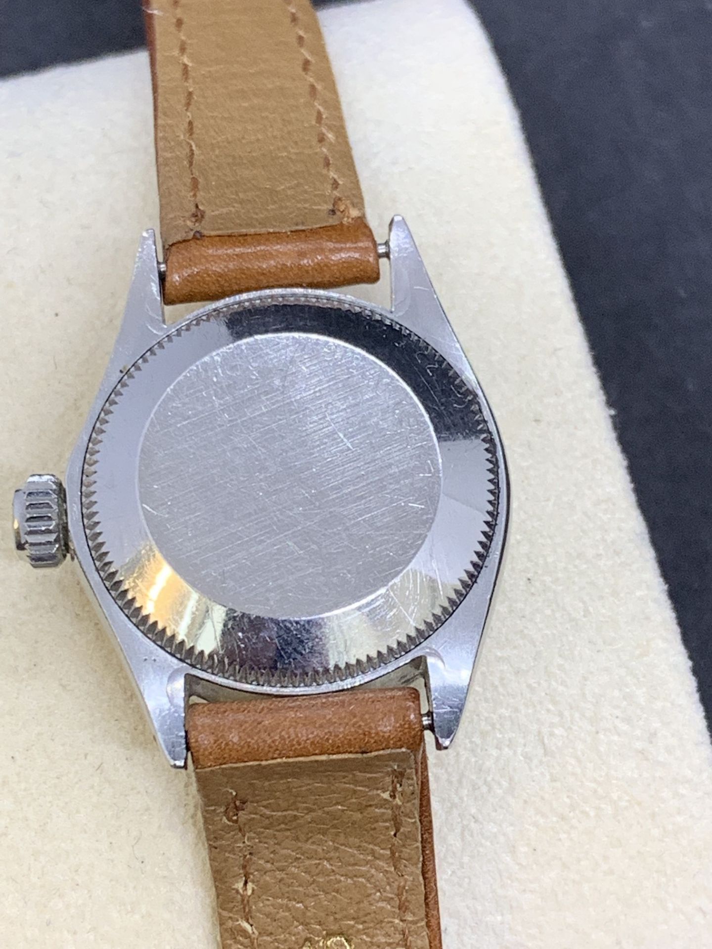 VINTAGE ROLEX OYSTER PERPETUAL DATE WATCH - Image 5 of 6