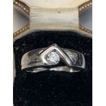 18 carat white gold single stone diamond ring G colour VS to diamond approximately 6.3g