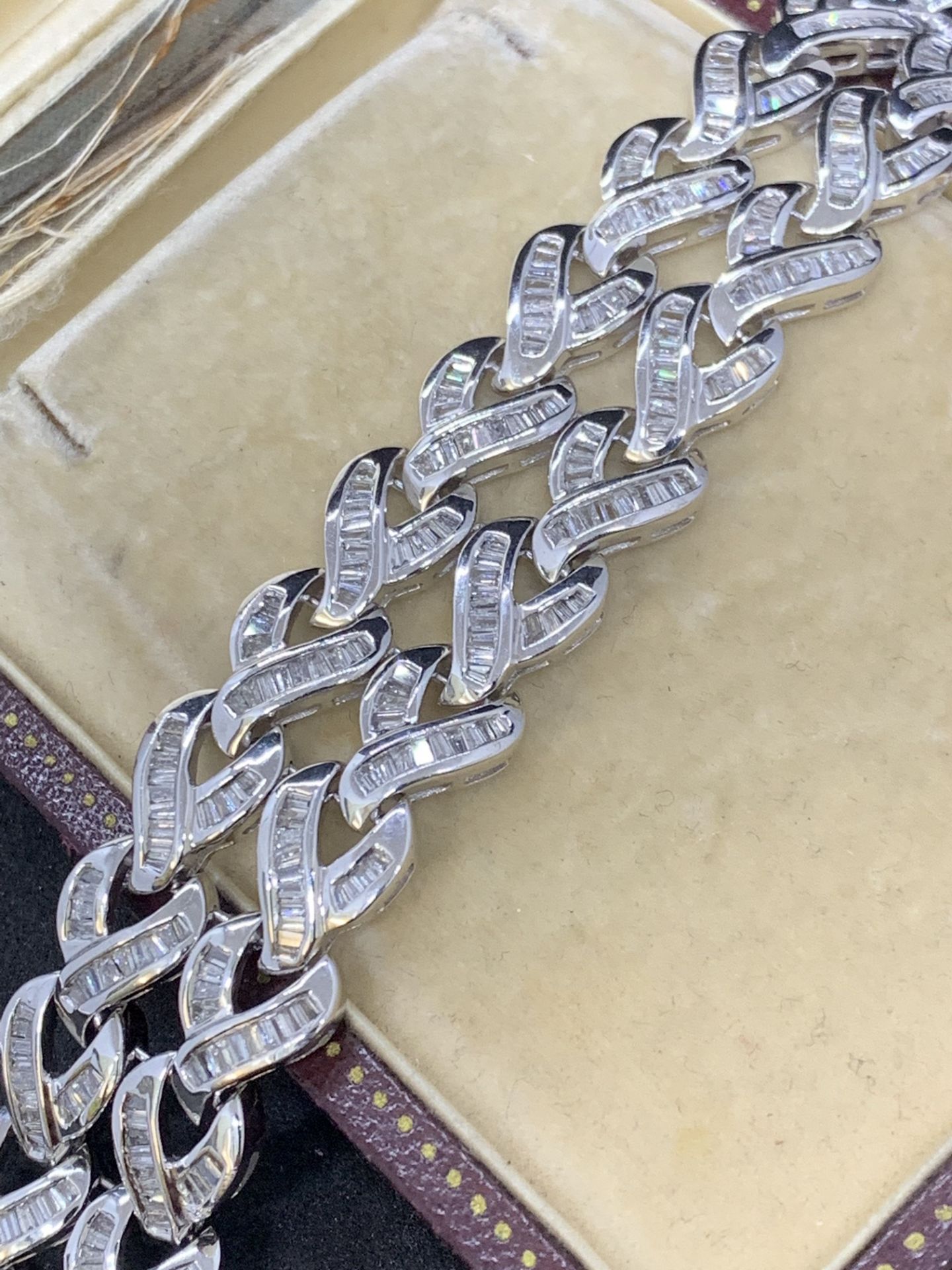 18 carat white gold to row baguette diamond set bracelet approximately eight carats of diamonds - Image 5 of 9