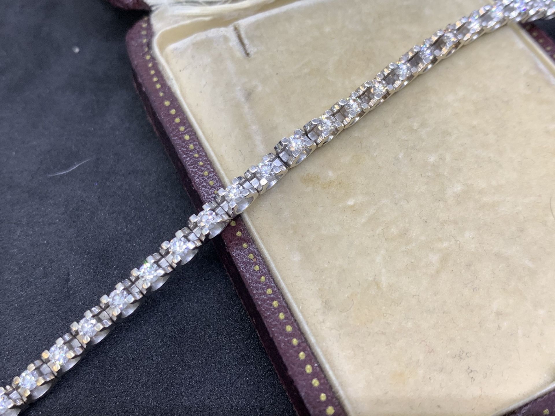 18 carat white gold tension Set diamond bracelet approximately 3.00cts of G colour VS diamonds - Image 3 of 7