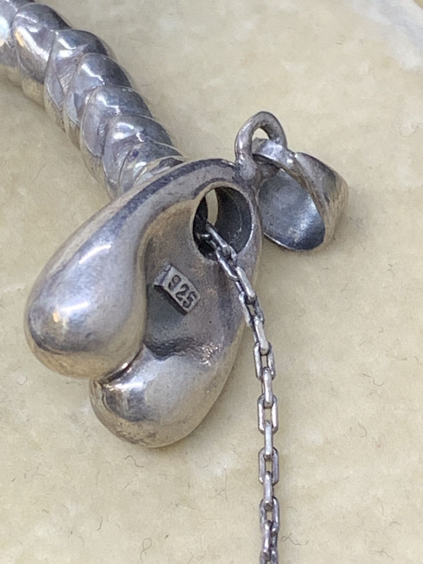 Unusual penis pendant set with pull cord marked 925 for silver - Image 6 of 6