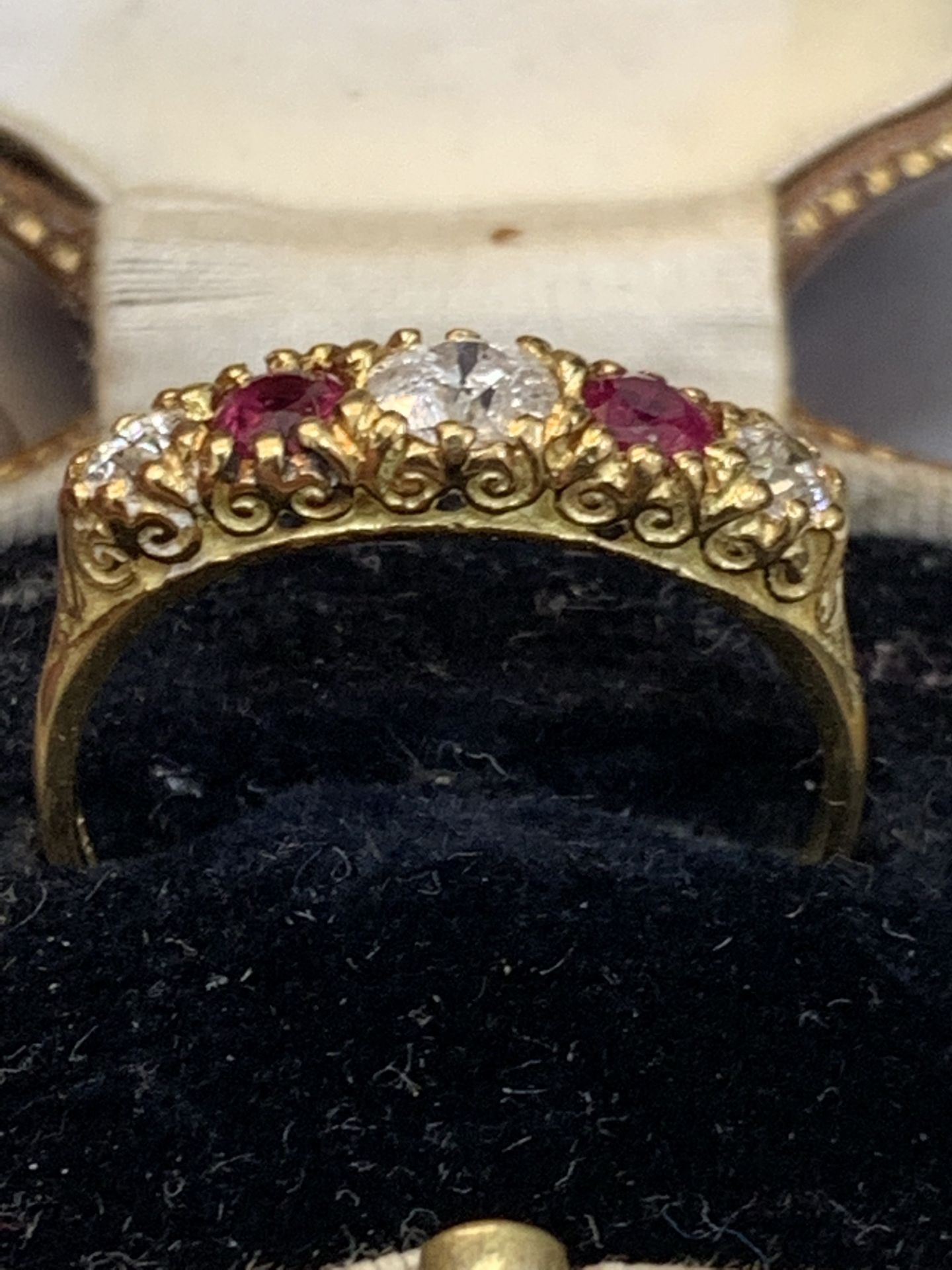 Vintage two stone ruby and three stone diamond ring 18 carat gold - Image 5 of 9
