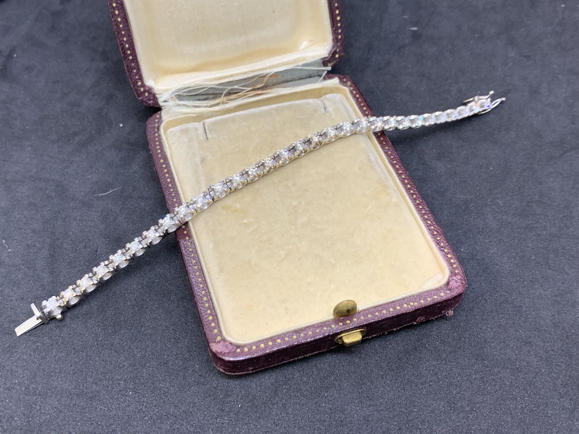 18 carat white gold tension Set diamond bracelet approximately 3.00cts of G colour VS diamonds - Image 2 of 7