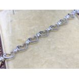 Heart shaped diamond set bracelet 925 silver approximately 0.8 carats of diamonds