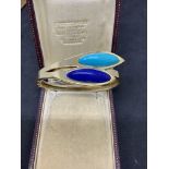 Retro 14 carat gold bangle set Lapis Lazuli Approximately 40 g