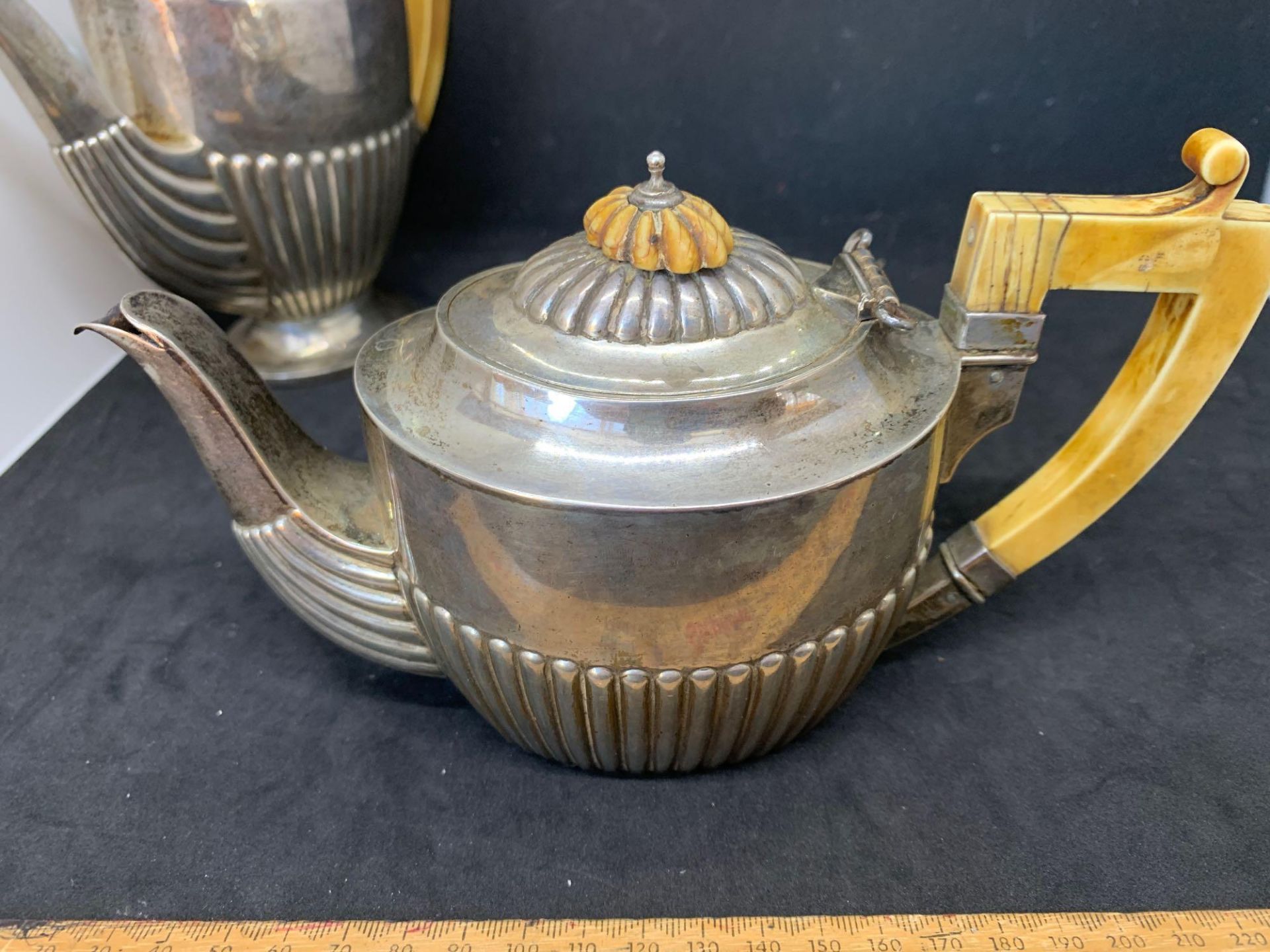 Continental silver hallmarked 800 coffee pot teapot and sugar pot approximately just under 1 kg - Image 7 of 13