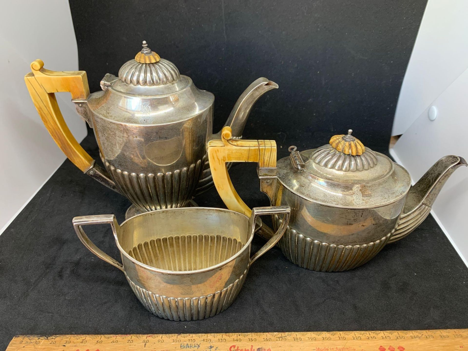 Continental silver hallmarked 800 coffee pot teapot and sugar pot approximately just under 1 kg