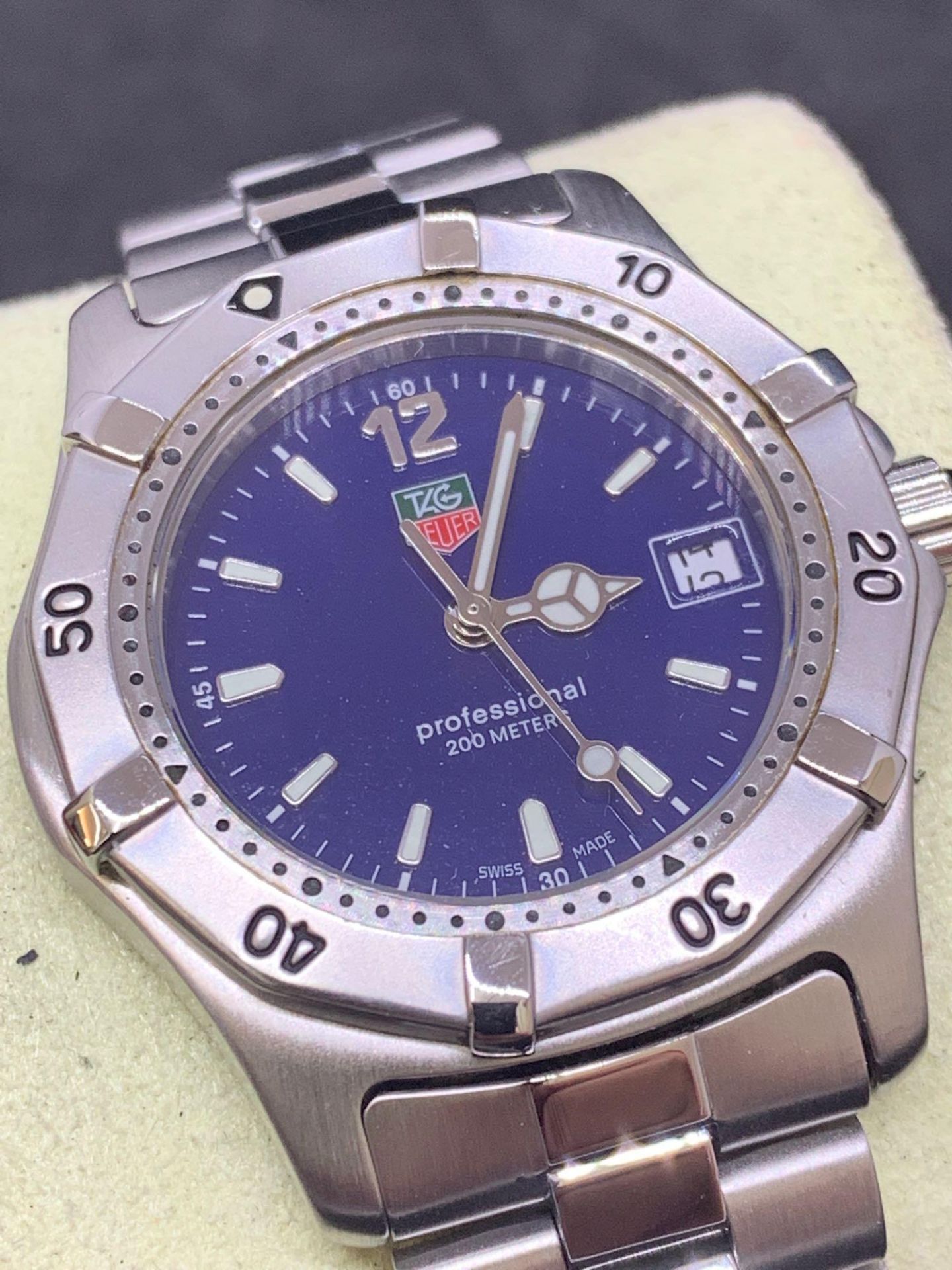 Tag Heuer professional 36 mm stainless steel watch - Image 2 of 6