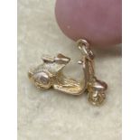 9ct Gold Vespa Motorbike Charm - Moving Wheels 2.9 Grams