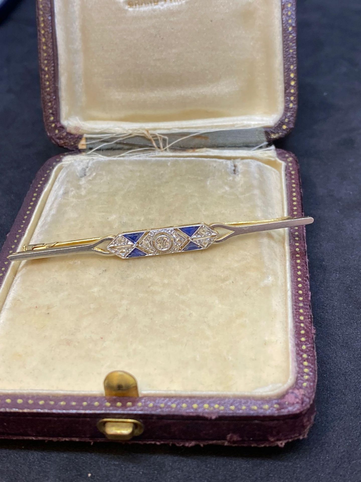 Art Deco Sapphire & Diamond Brooch French 18ct Gold Hallmark - 5.2 Grams