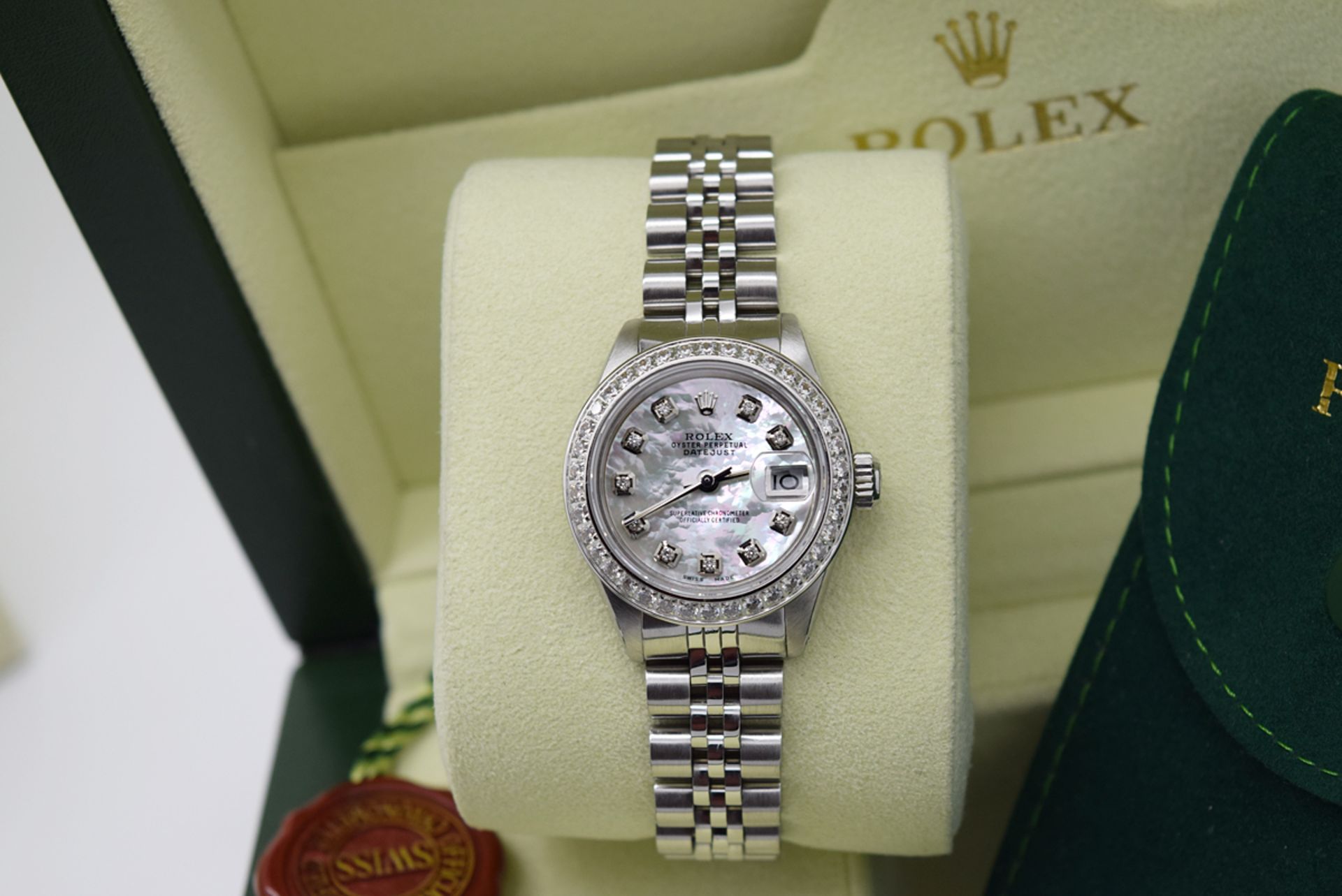 *STUNNING* ROLEX LADY DATEJUST - STAINLESS STEEL, DIAMOND MOP DIAL - Image 2 of 10