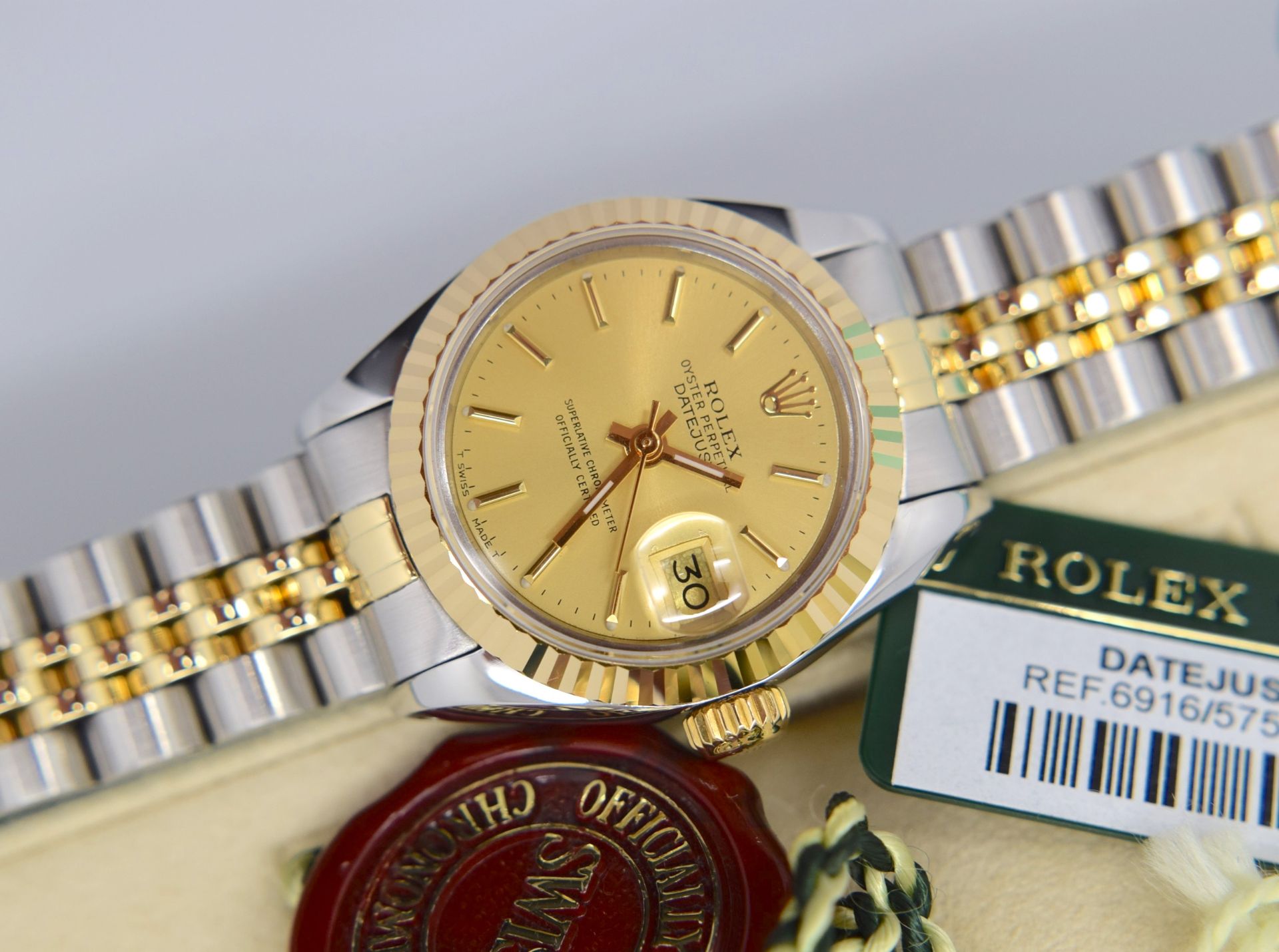 Stunning Rolex Datejust - Bimetal / Champagne Dial (Box, tags etc.) - Image 3 of 7