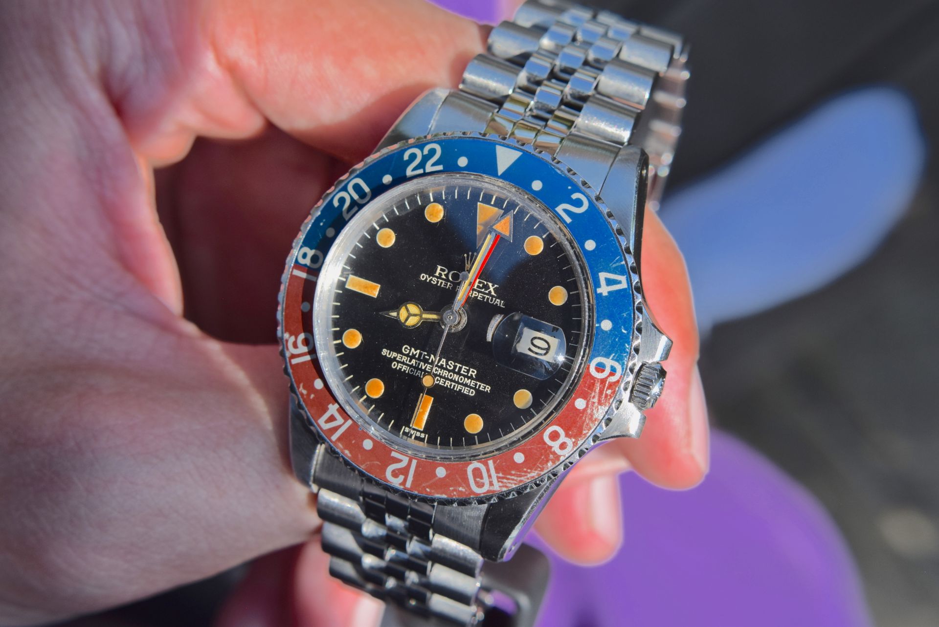 *Vintage* VERY RARE 1968 Rolex GMT Master Pepsi Ref. 1675 'Red Back, Fat Serif' - Image 2 of 30