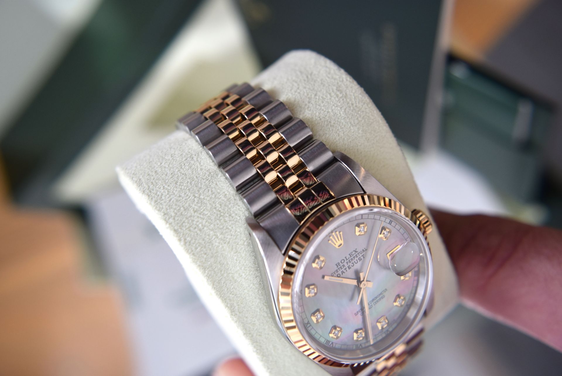 (Full Set) Rolex Datejust Stainless Steel/ 18ct Yellow Gold (Mens) - Black Pearl Diamond Dial - Image 9 of 18