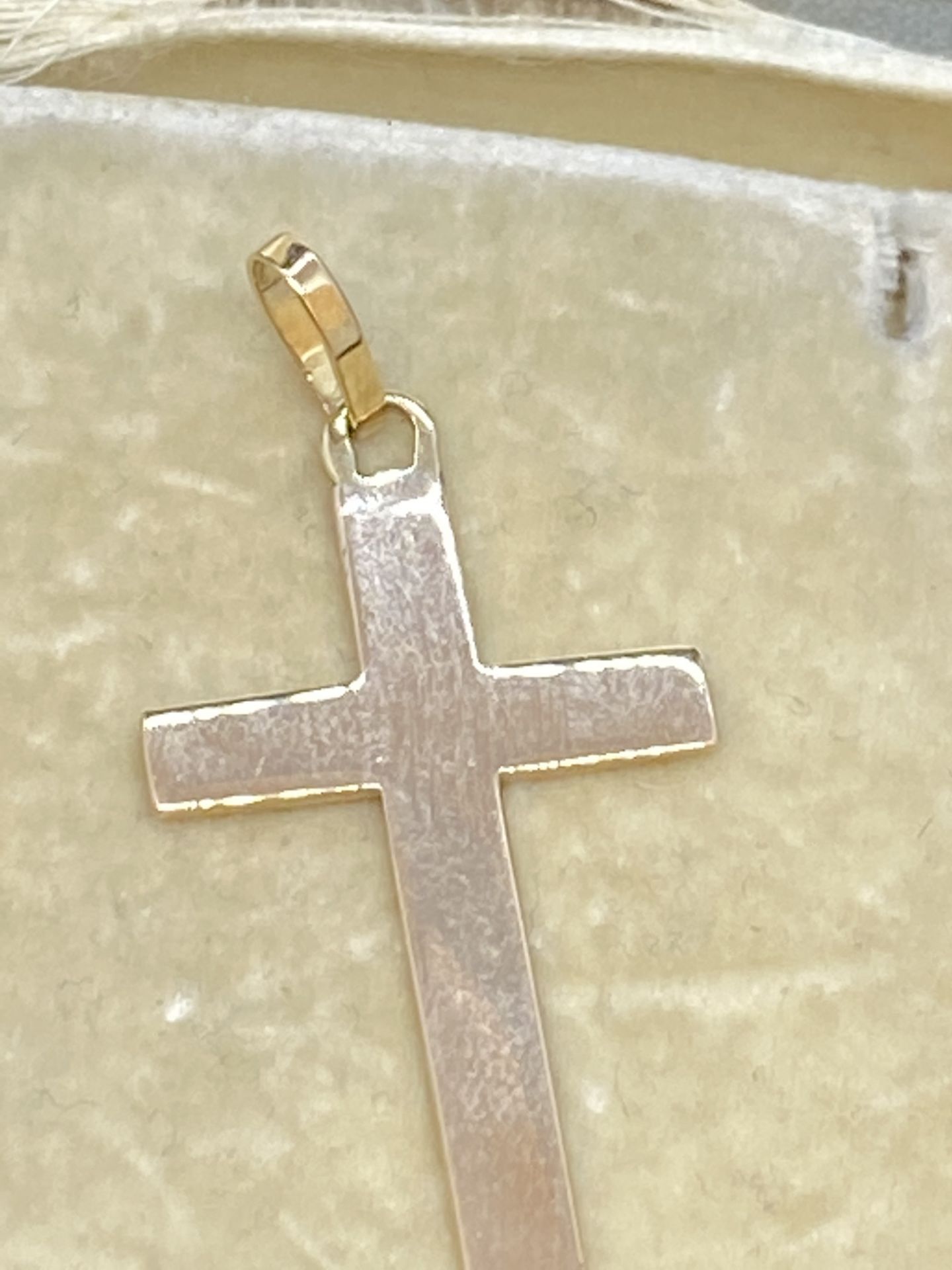 14k GOLD CROSS - Image 2 of 3