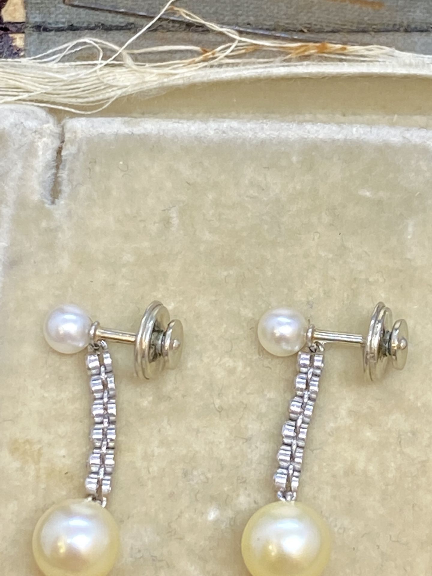 18ct GOLD DIAMOND & PEARL DROP EARRINGS - Image 2 of 5