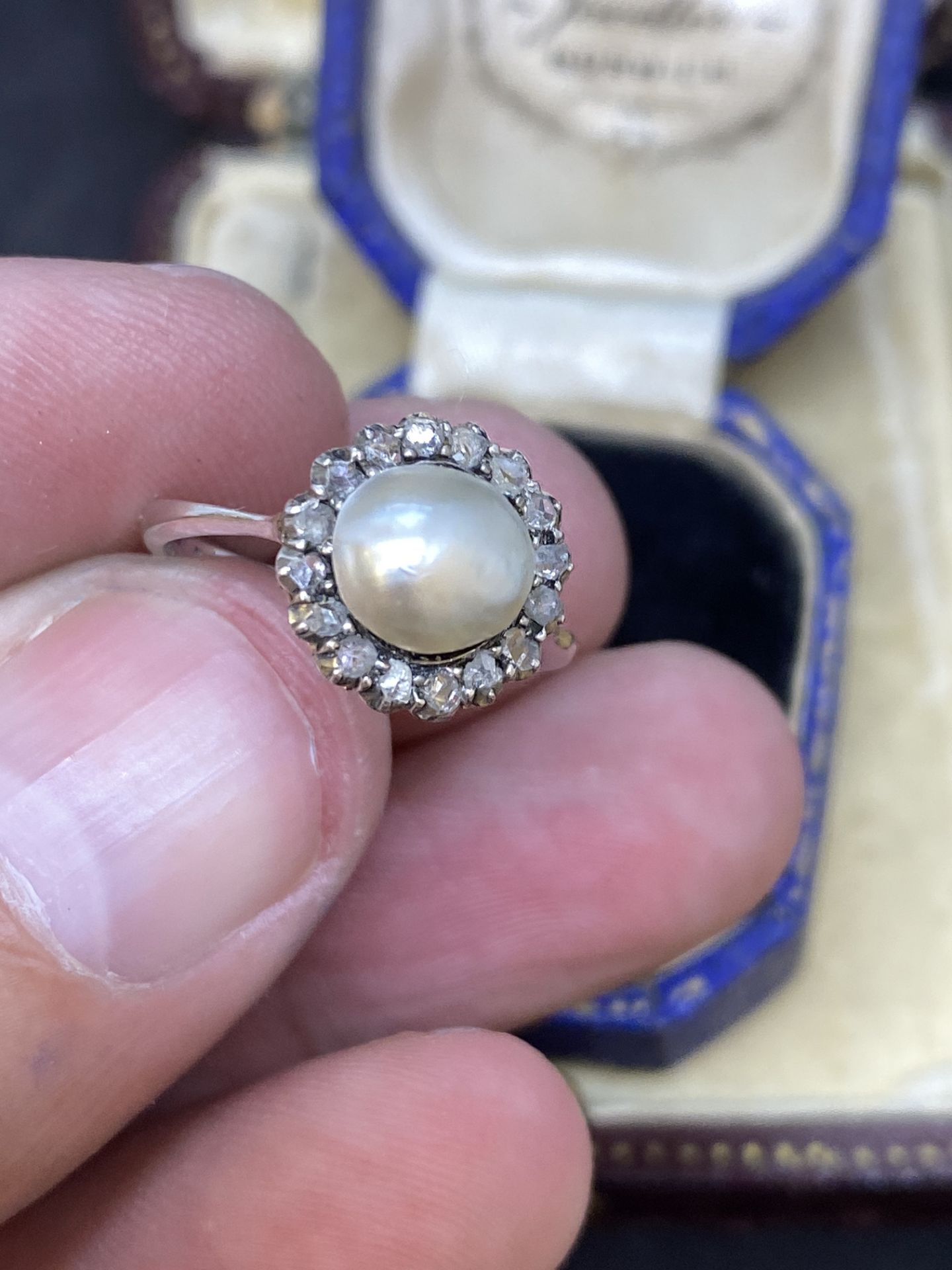 VINTAGE 2.14ct NATURAL PEARL & DIAMOND RING - TESTED AS GOLD - Image 4 of 7