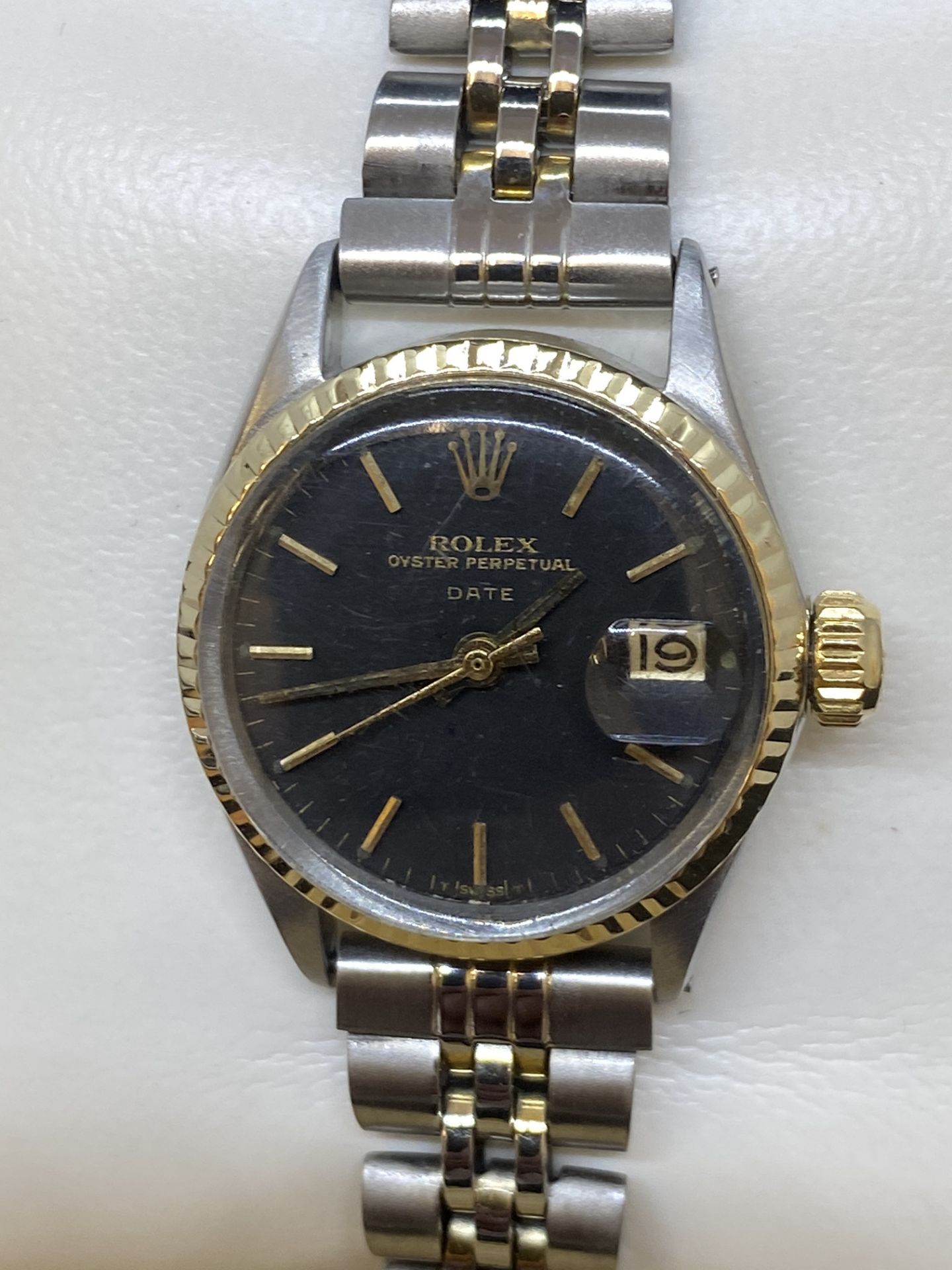 LADIES STEEL & GOLD ROLEX WATCH - BRACELET NON ORIGINAL - Image 2 of 4