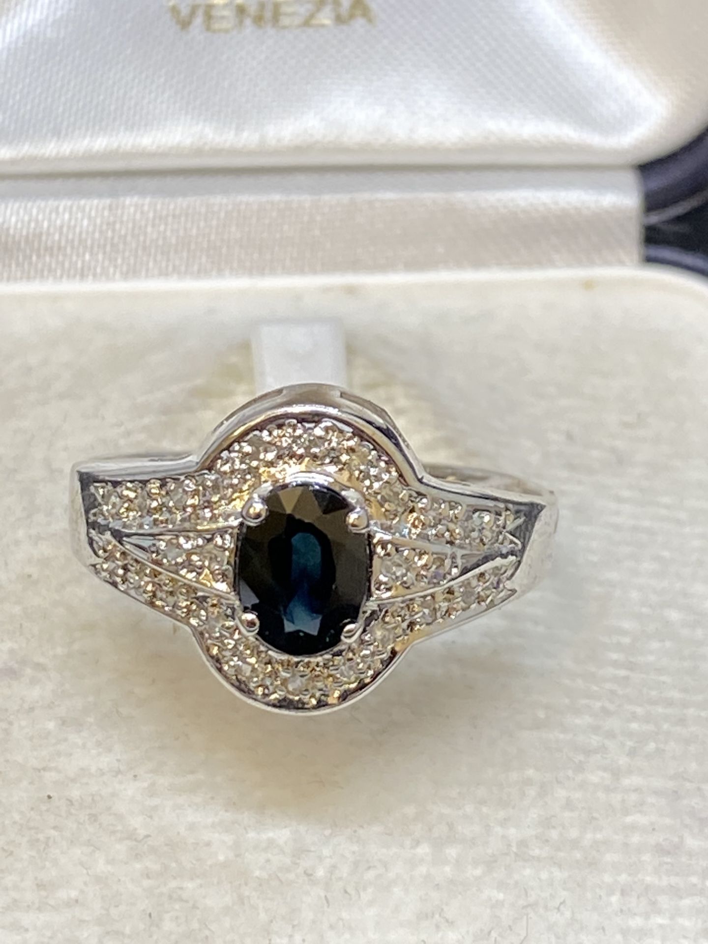 14ct WHITE GOLD 1.00ct SAPPHIRE & 0.50ct DIAMOND RING