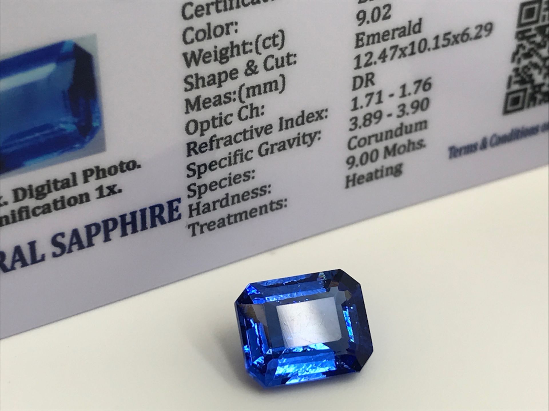 BLUE STONE WITH CARD MARKED SAPPHIRE - Image 3 of 4