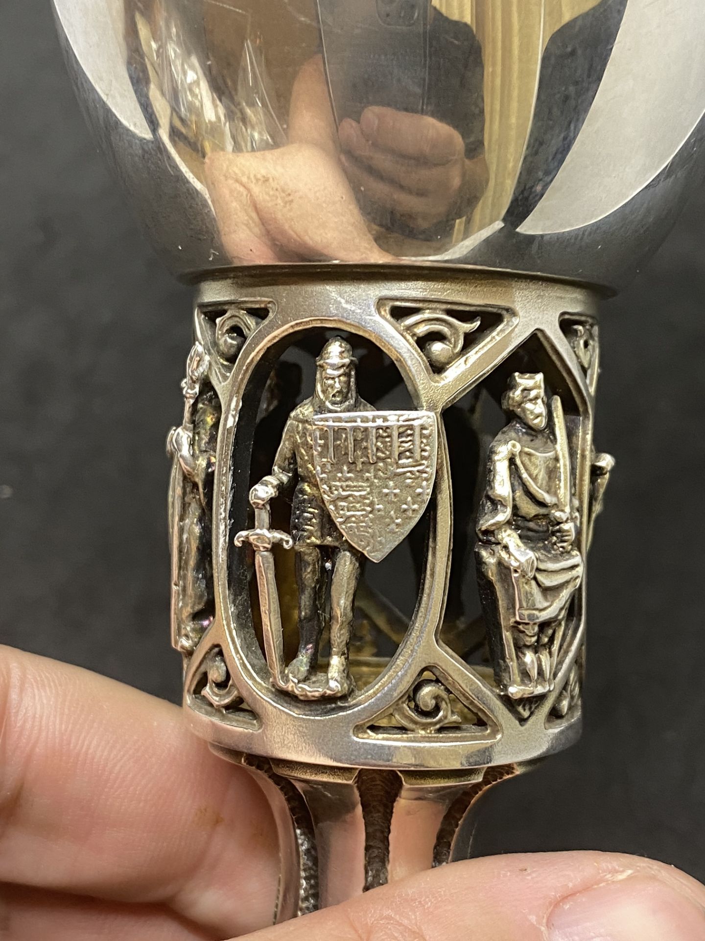 333gram LTD EDITION GOBLET NUMBER 56 OF 500 - ORDER OF DEAN & CHAPTER OF CANTERBURY - Image 3 of 5