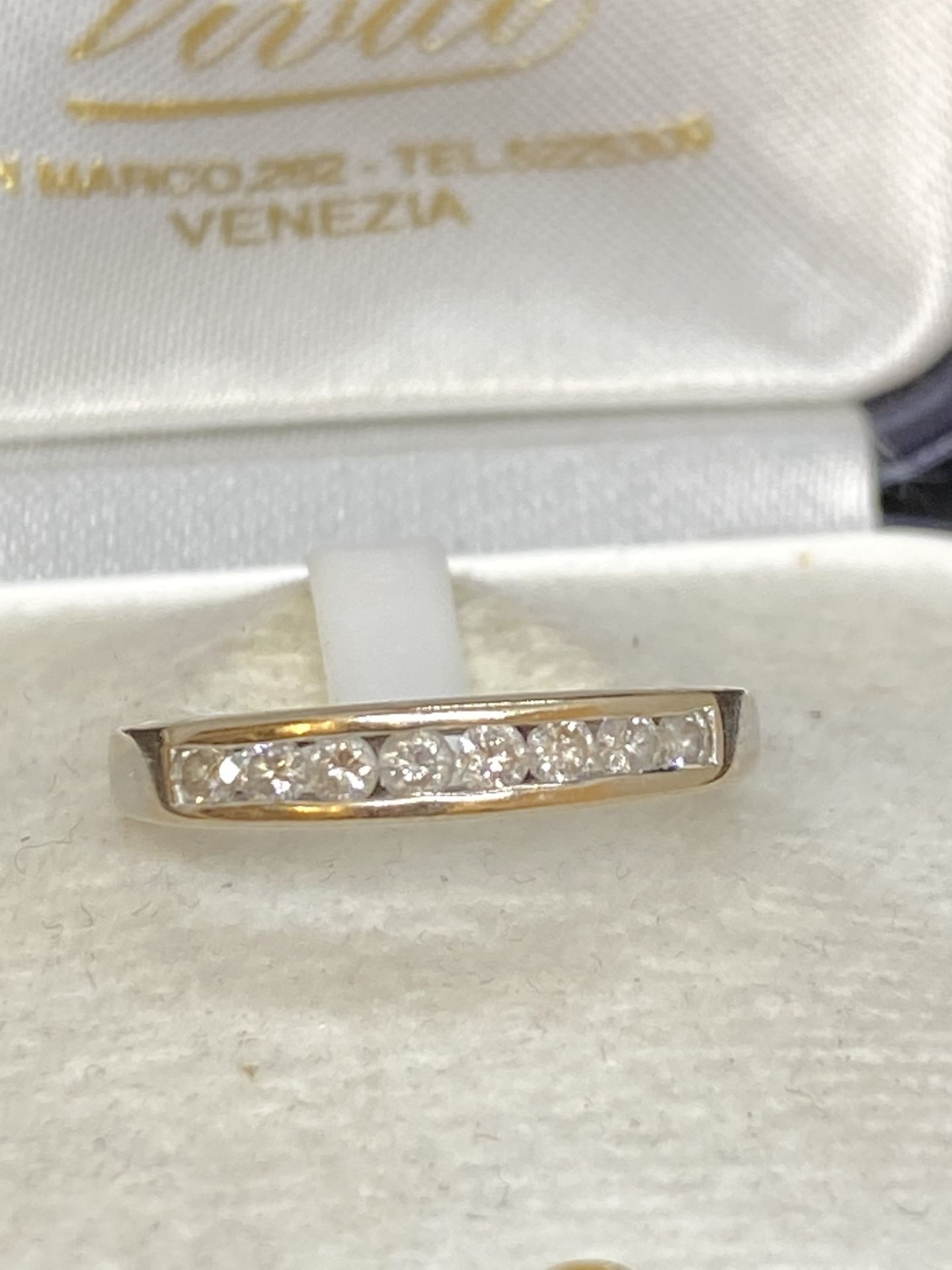 18ct GOLD CHANNEL SET 0.33ct DIAMOND RING