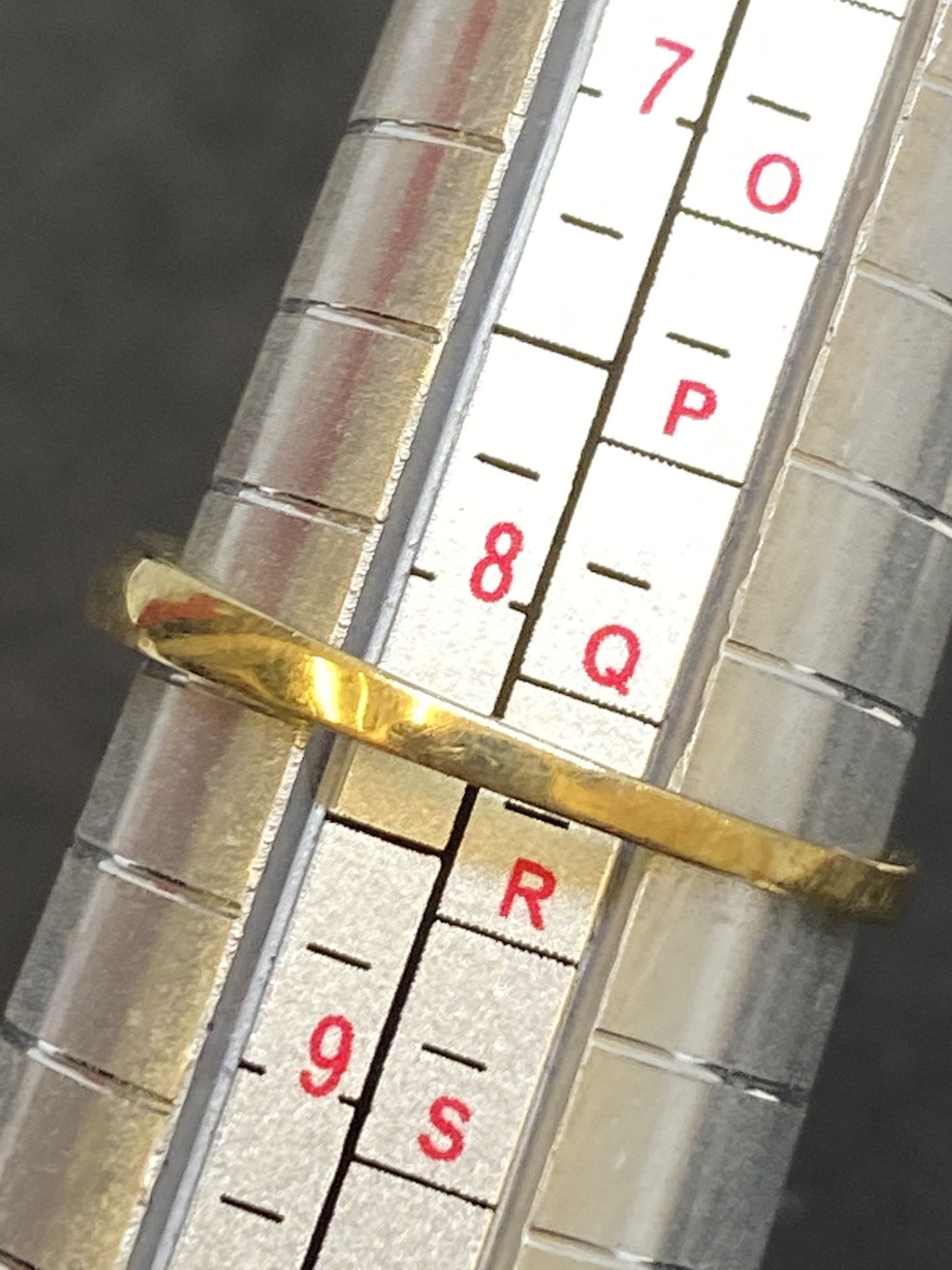 9ct GOLD DIAMOND SET WISHBONE RING - Image 2 of 2