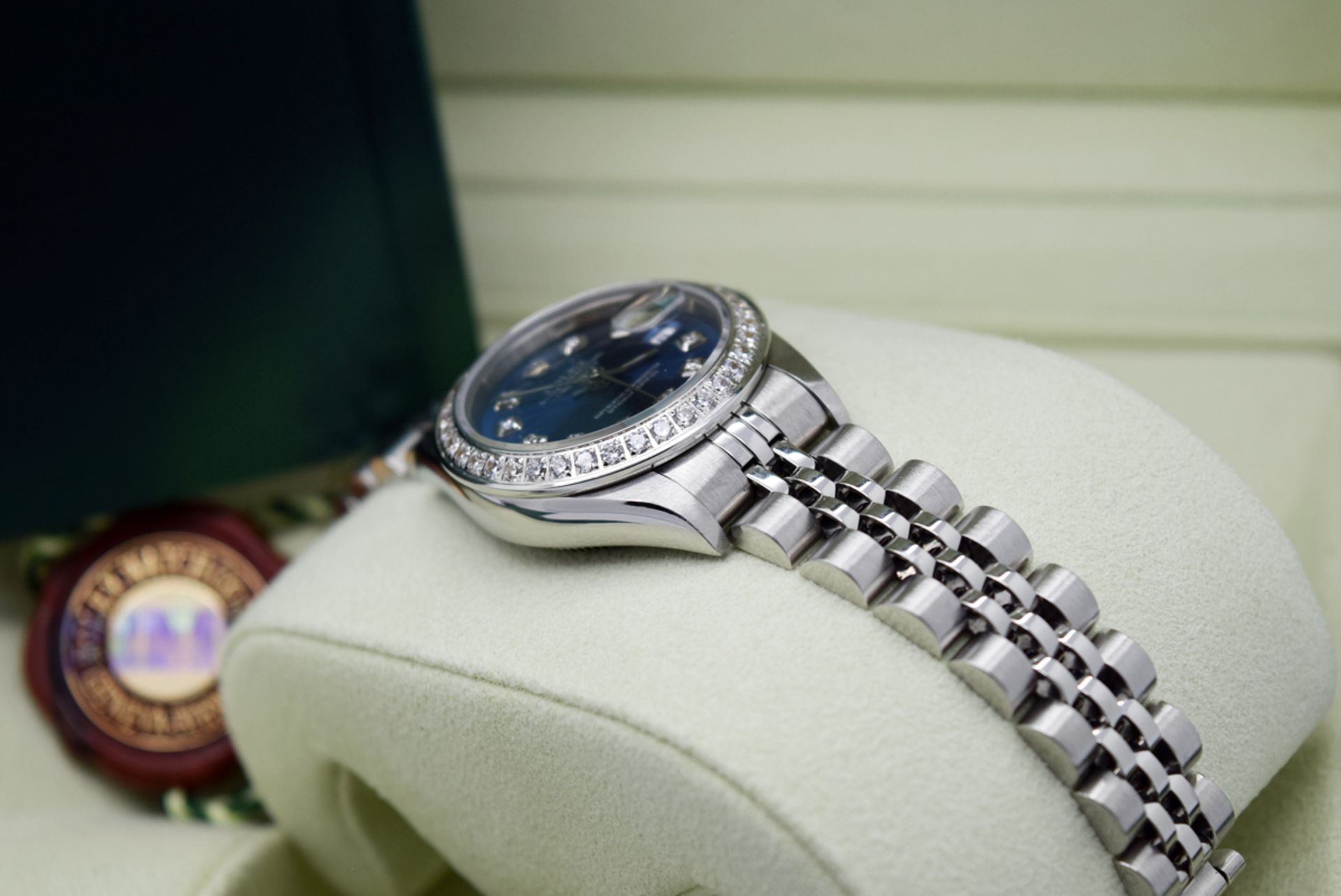 ROLEX DATEJUST (LADY) - STAINLESS STEEL with a DIAMOND NAVY DIAL - Image 7 of 10