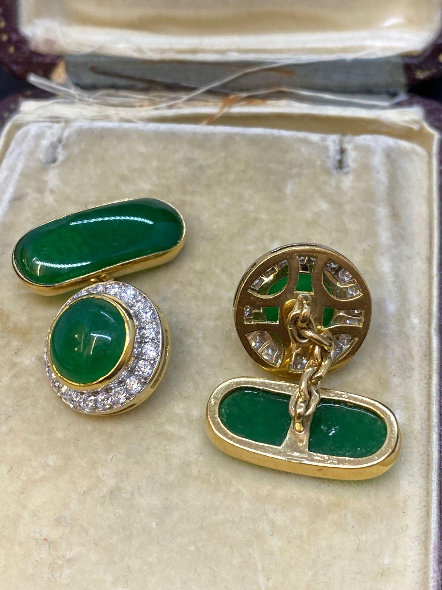 Fine 18ct gold Jade & Diamond cuff links - 14.5 Grams - 1.2ct Diamonds 15ct Jade - Image 2 of 2