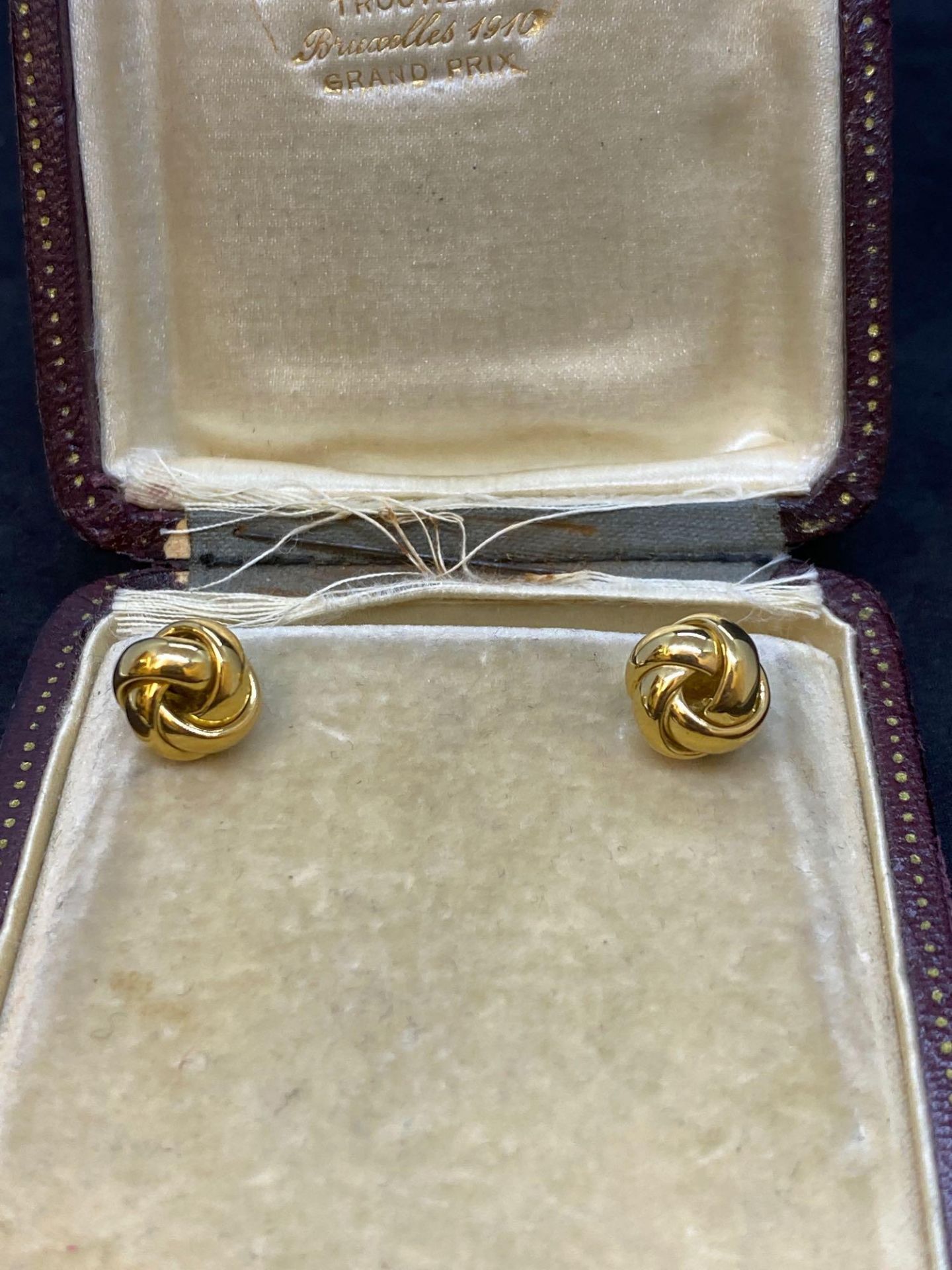 18ct Gold Knott Stud Earrings - 7 Grams
