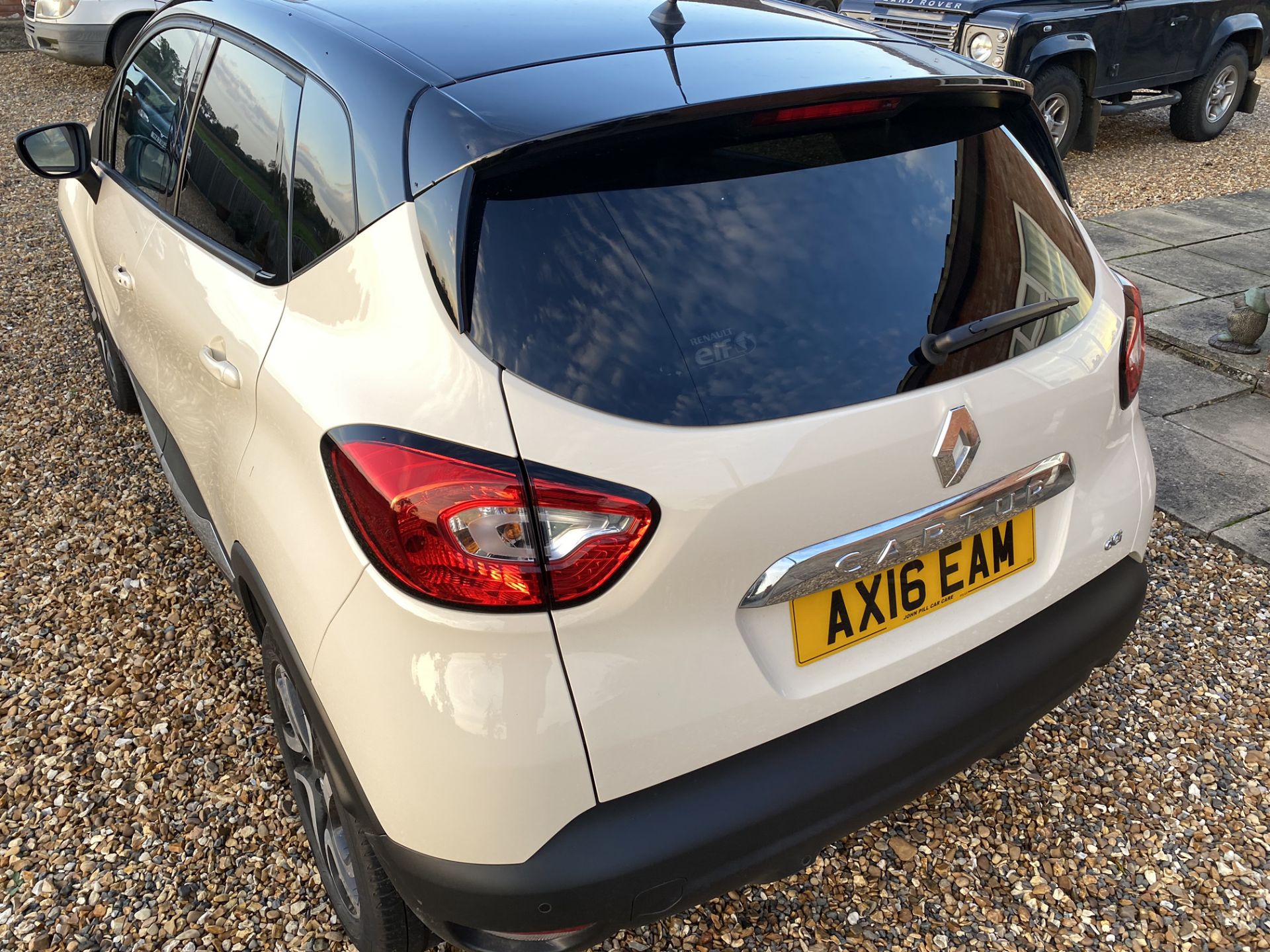 BY ORDER OF THE EXECUTOR: 2016 16 REG RENAULT CAPTUR DYNAMIQUE S DCI AUTOMATIC -JUST 8520 MILES - Image 6 of 30