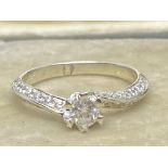 18ct Gold Diamond Ring - Approx. 0.60cts