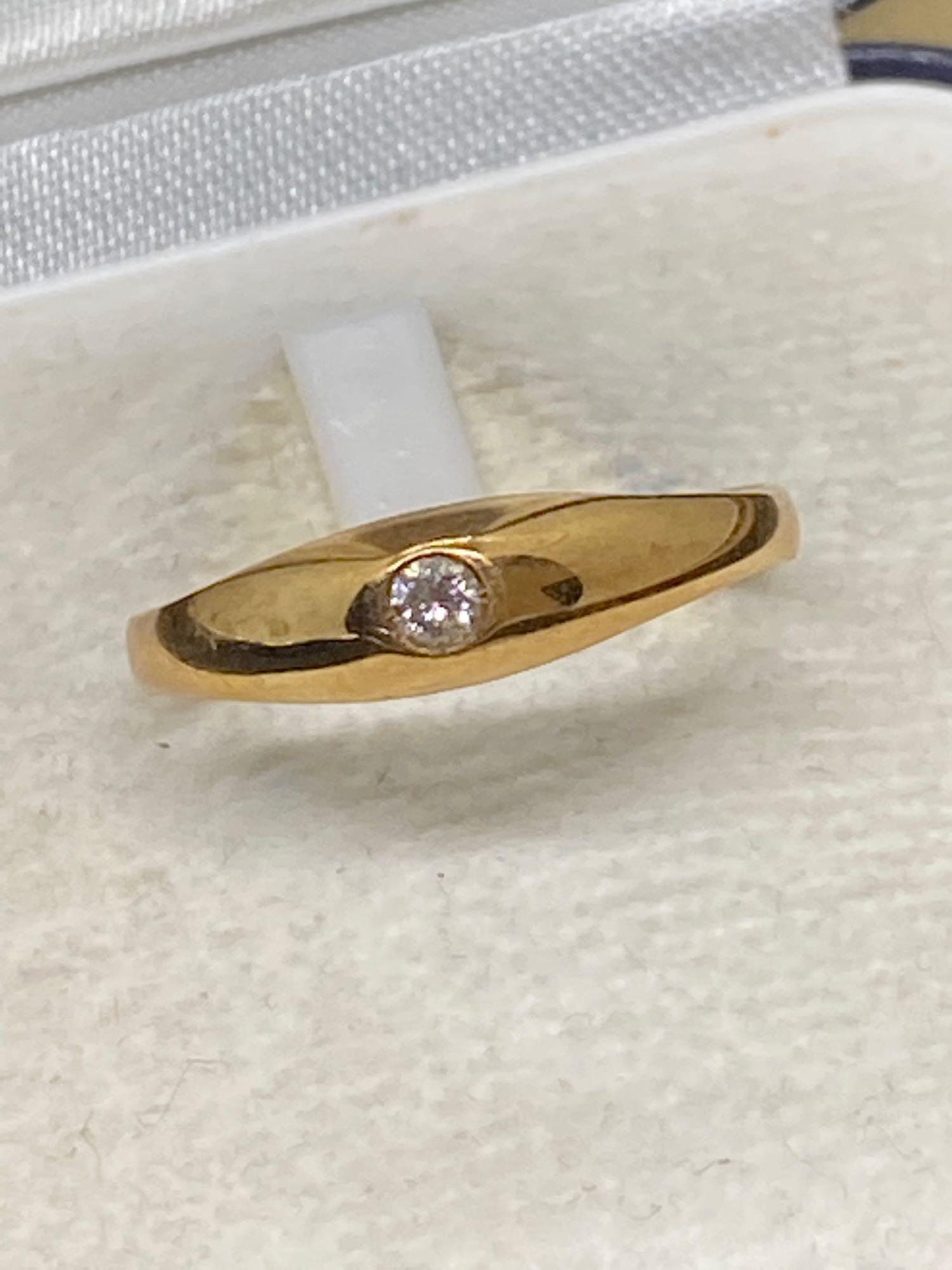 14k Gold Diamond Set Ring - Approx Size P