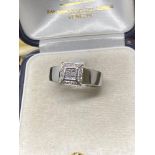 18ct White Gold Approx 0.50ct G/H-VS-SI Diamond Ring - 7 Grams - Approx Size O