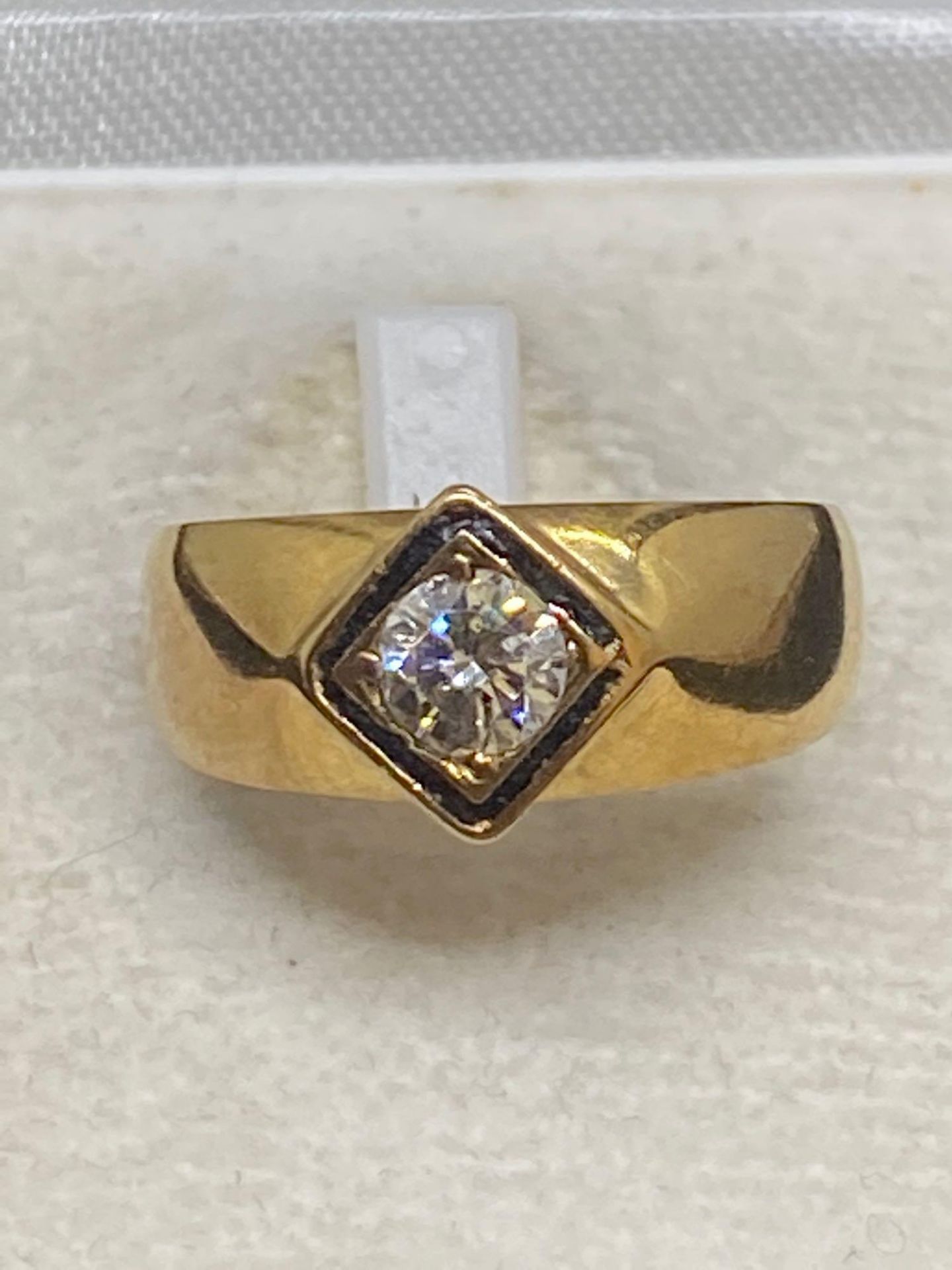 Vintage Gold Coloured Ring 0.50ct H-G/SI2-I2 Diamond Ring - Tested as 14ct Gold - Image 2 of 3