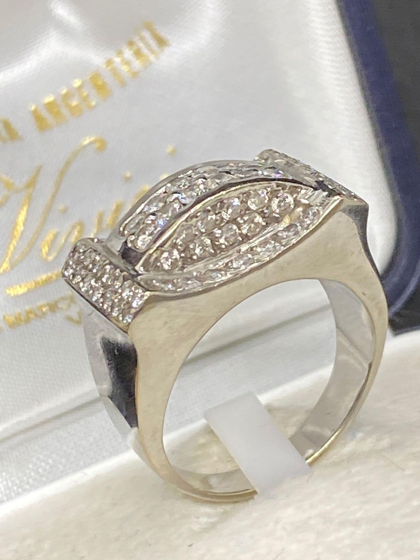 18ct Gold 2.00ct G/H-SI-VS Diamond Ring - 12 Grams - Image 2 of 4