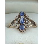 BEAUTIFUL FRENCH SAPPHIRE & DIAMOND RING SET IN ROSE COLOURED METAL TESTED AS ROSE GOLD