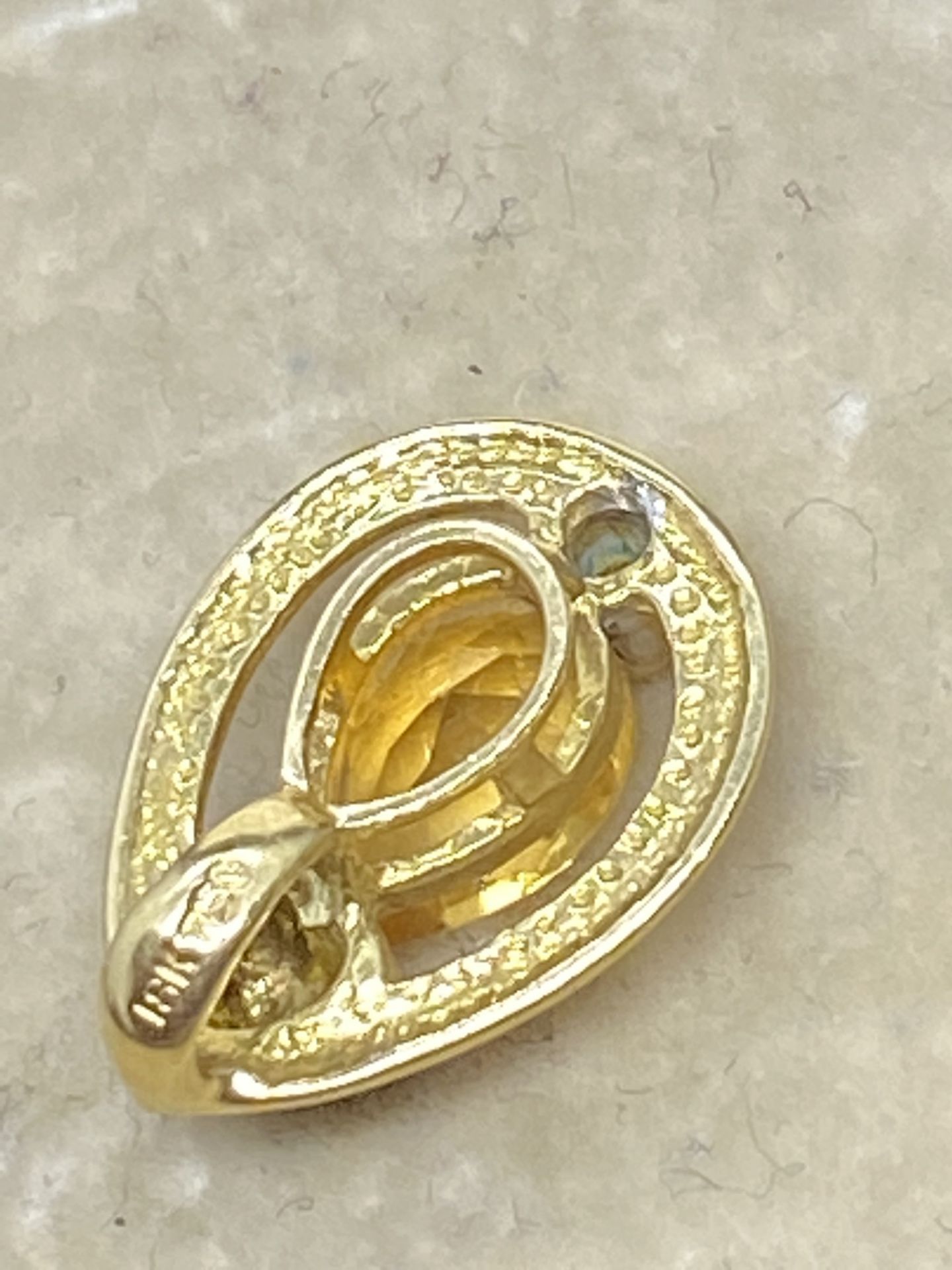 18ct Gold Citrine & Diamond Set Pendant - Image 2 of 2