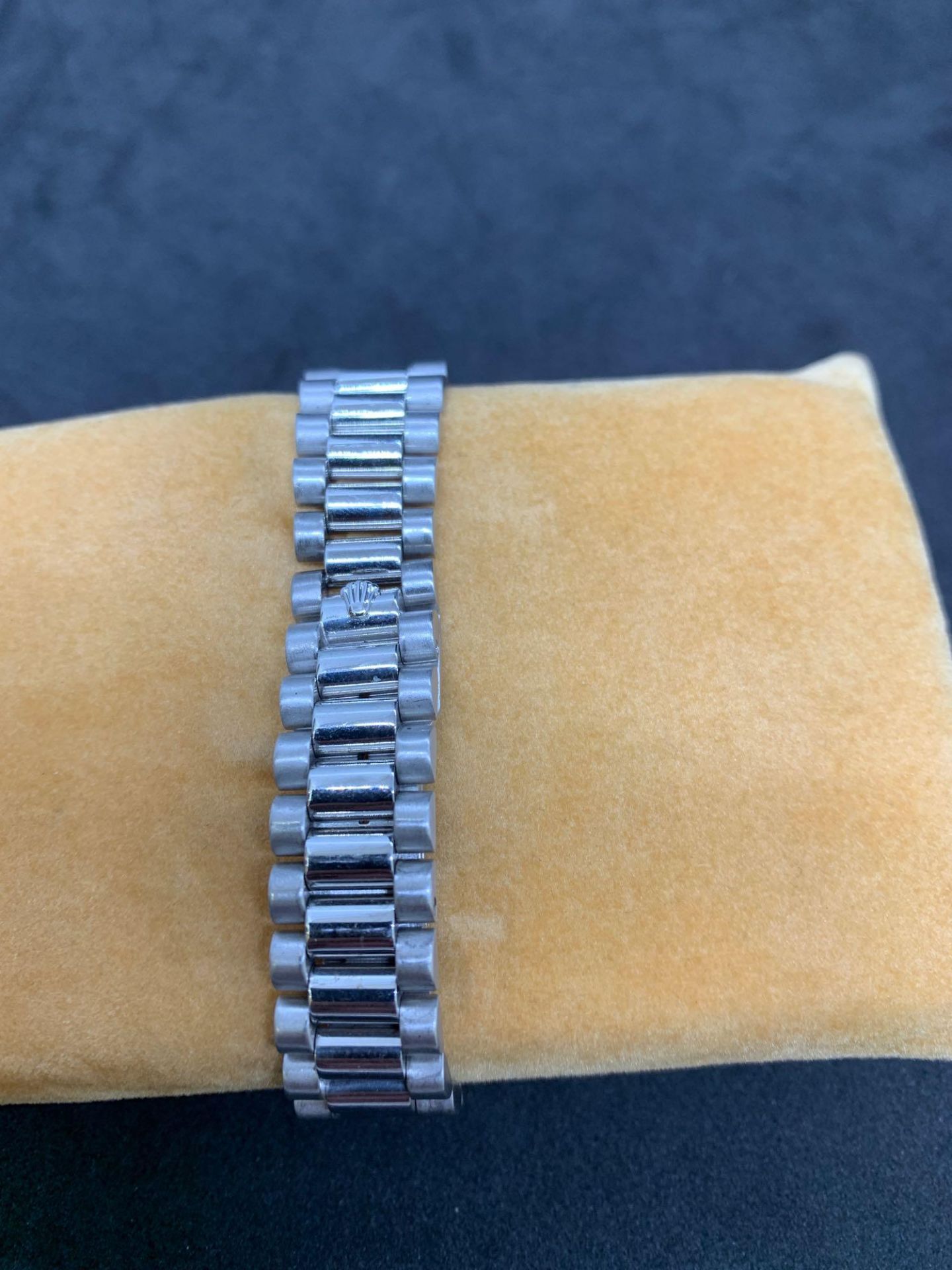 18ct White gold 31mm Rolex Watch - Image 3 of 7