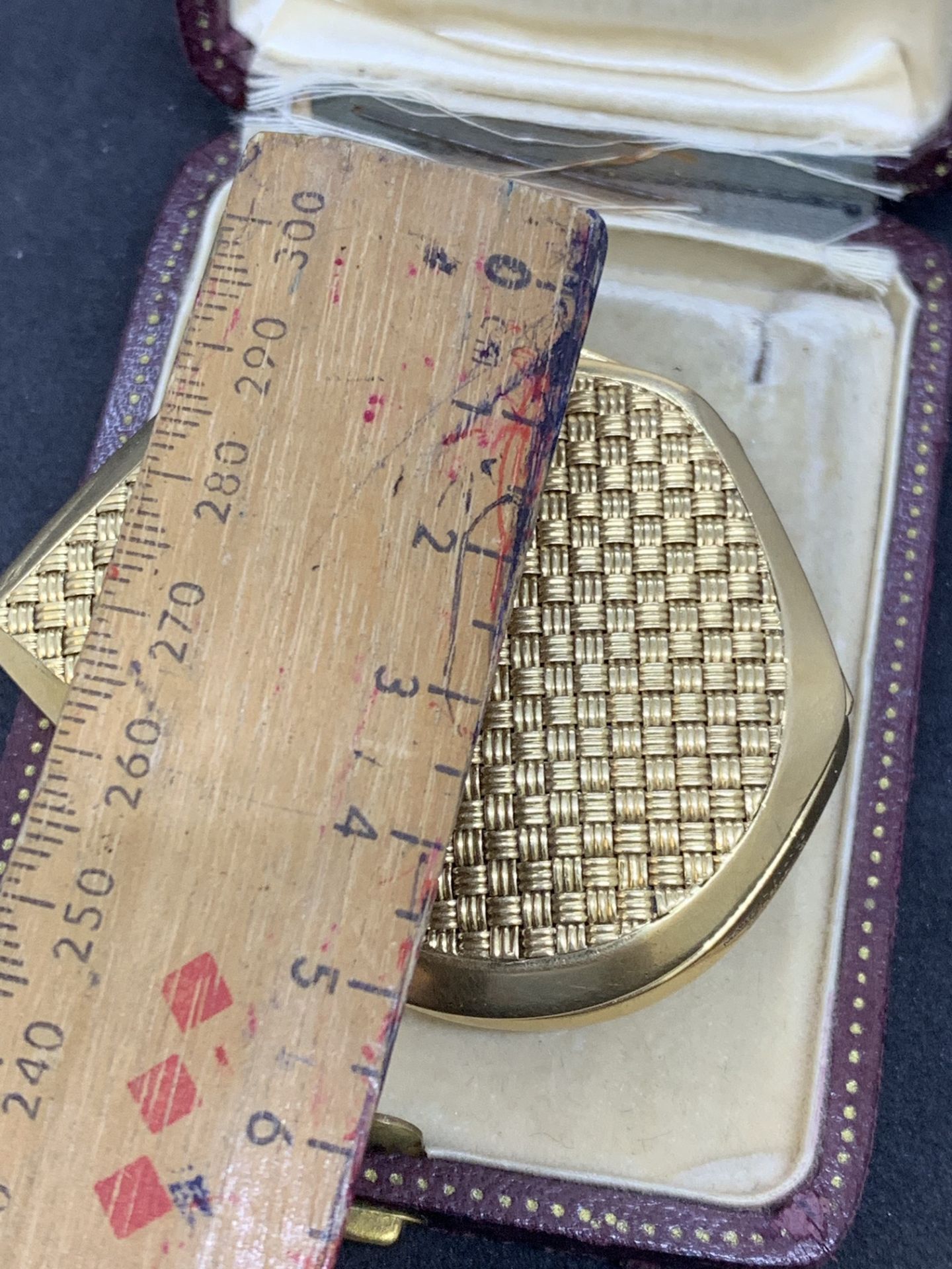 18ct GOLD LIGHTER MARKED CARTIER - 77 GRAMS - Image 6 of 7